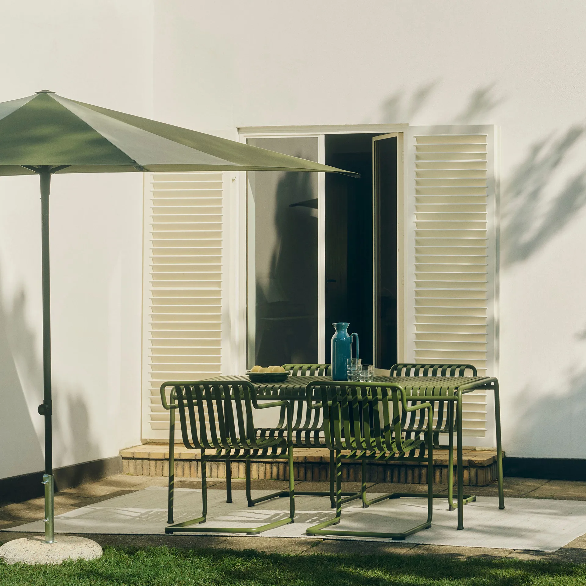 Palissade Cantilever Dining armstoel, Olijf HAY