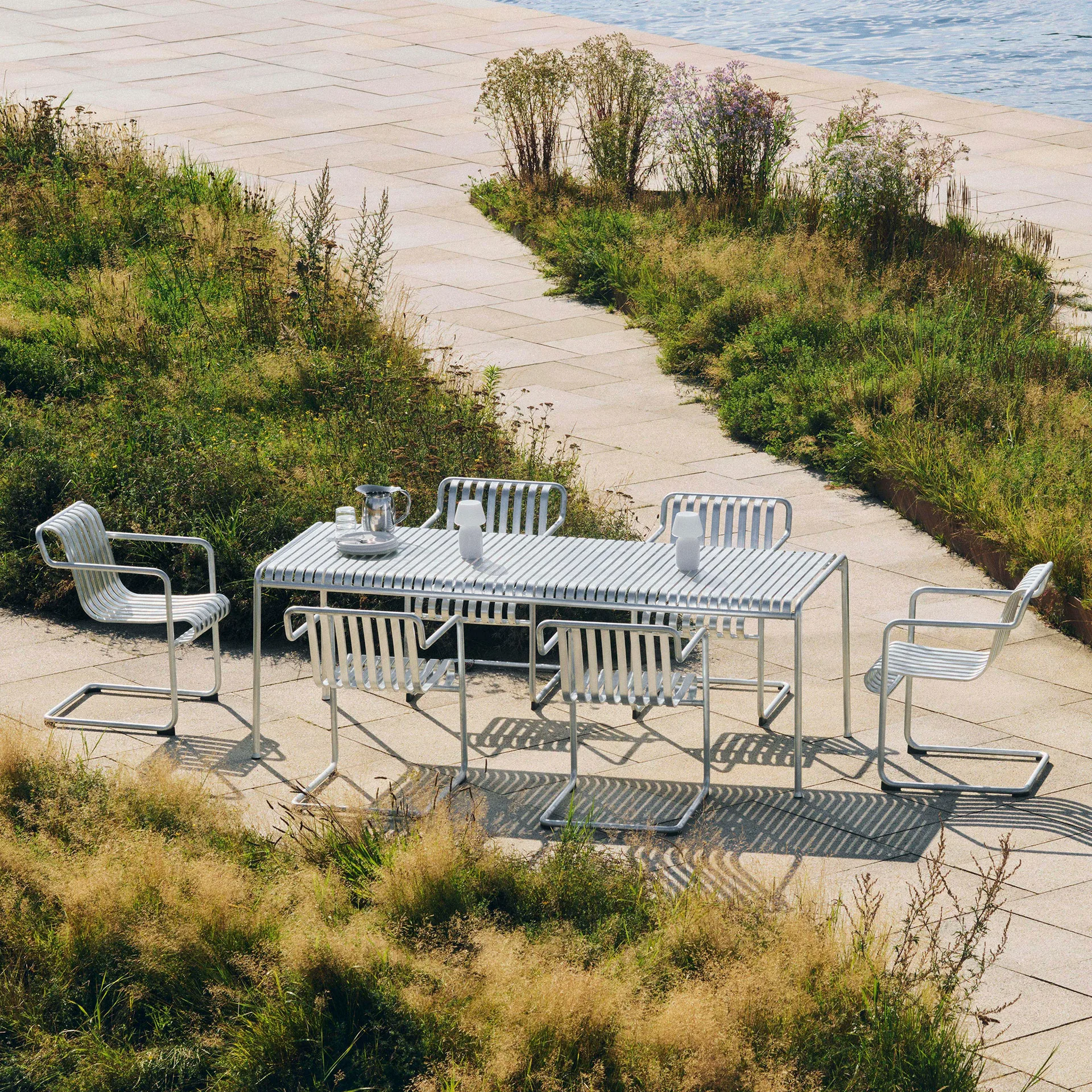 Palissade Cantilever Dining armstoel, Thermisch verzinkt staal HAY