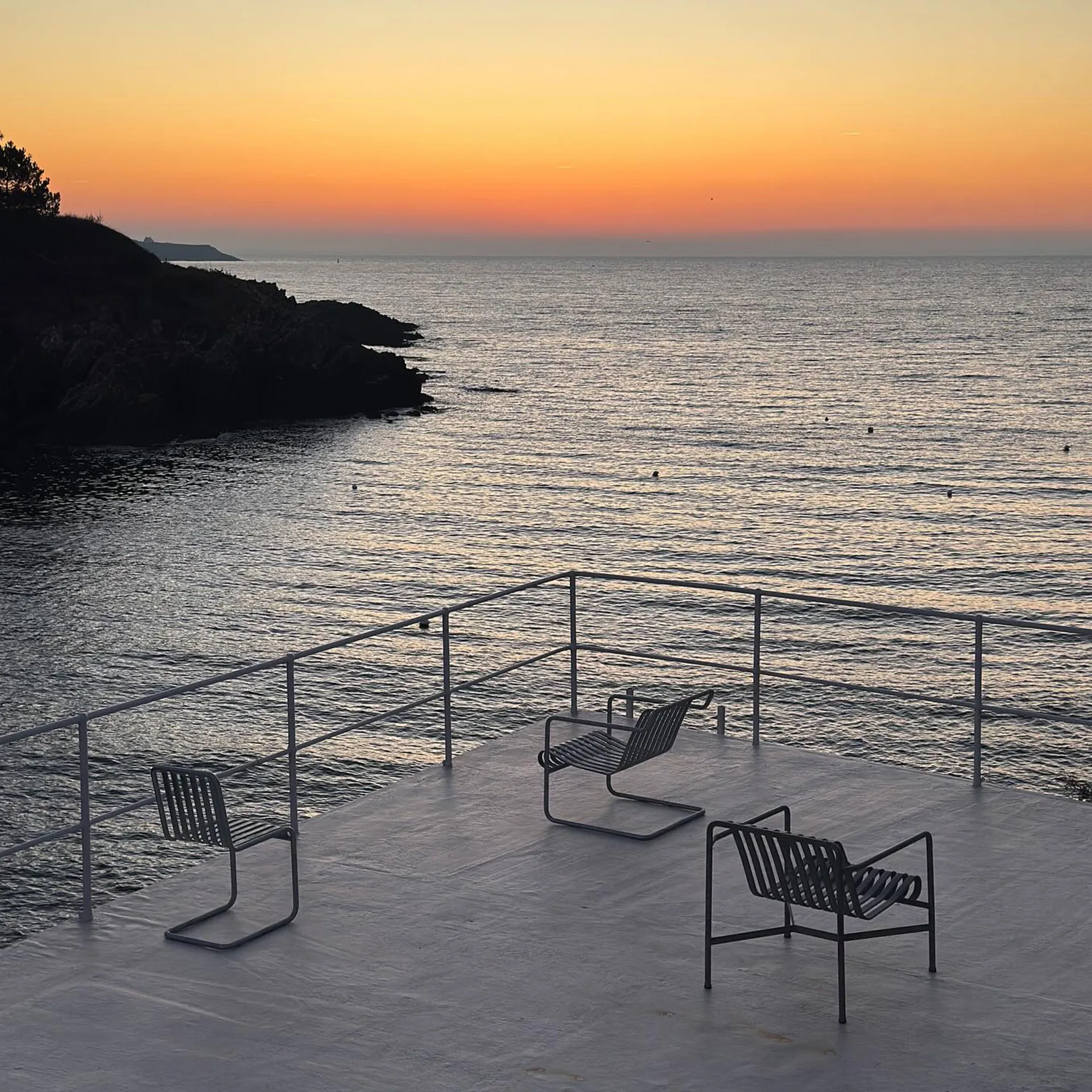 Palissade Cantilever stoel, Thermisch verzinkt staal HAY