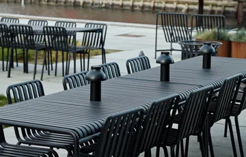 Palissade eetgroep 4 stoelen 170x90 cm - Anthracite - HAY