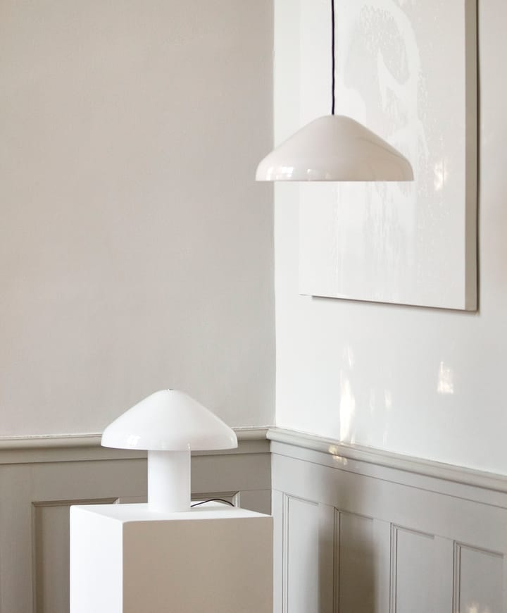 Pao Glass hanglamp Ø35 cm, Wit-opaalglas HAY