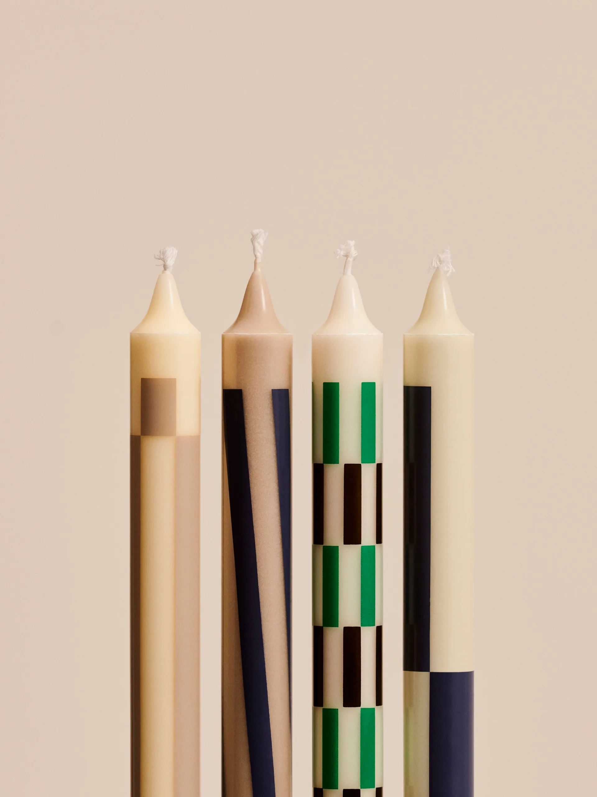 Pattern kaarsen mix 4-pack, Cream-dark HAY