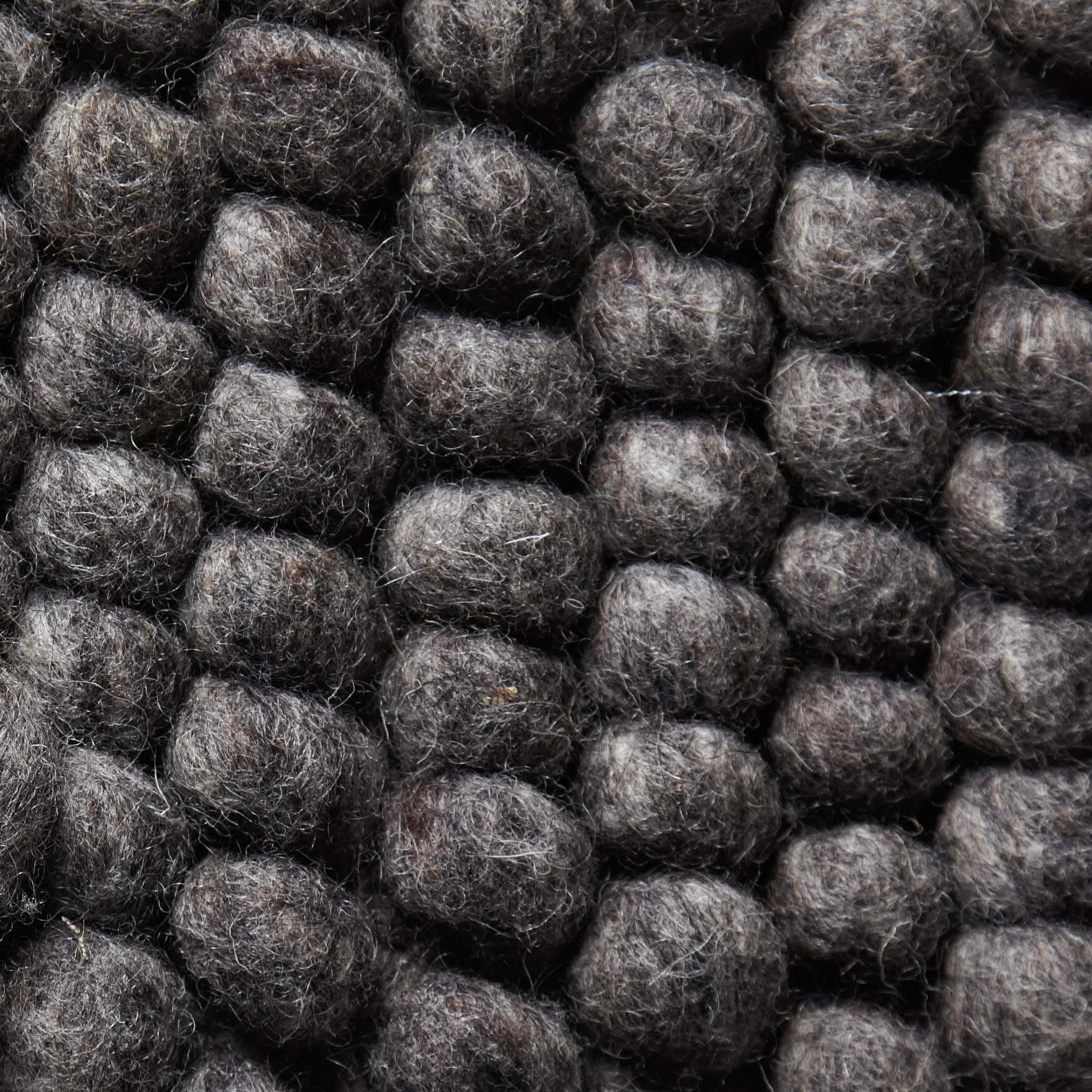 Peas wollen vloerkleed 200x300 cm, Dark grey HAY