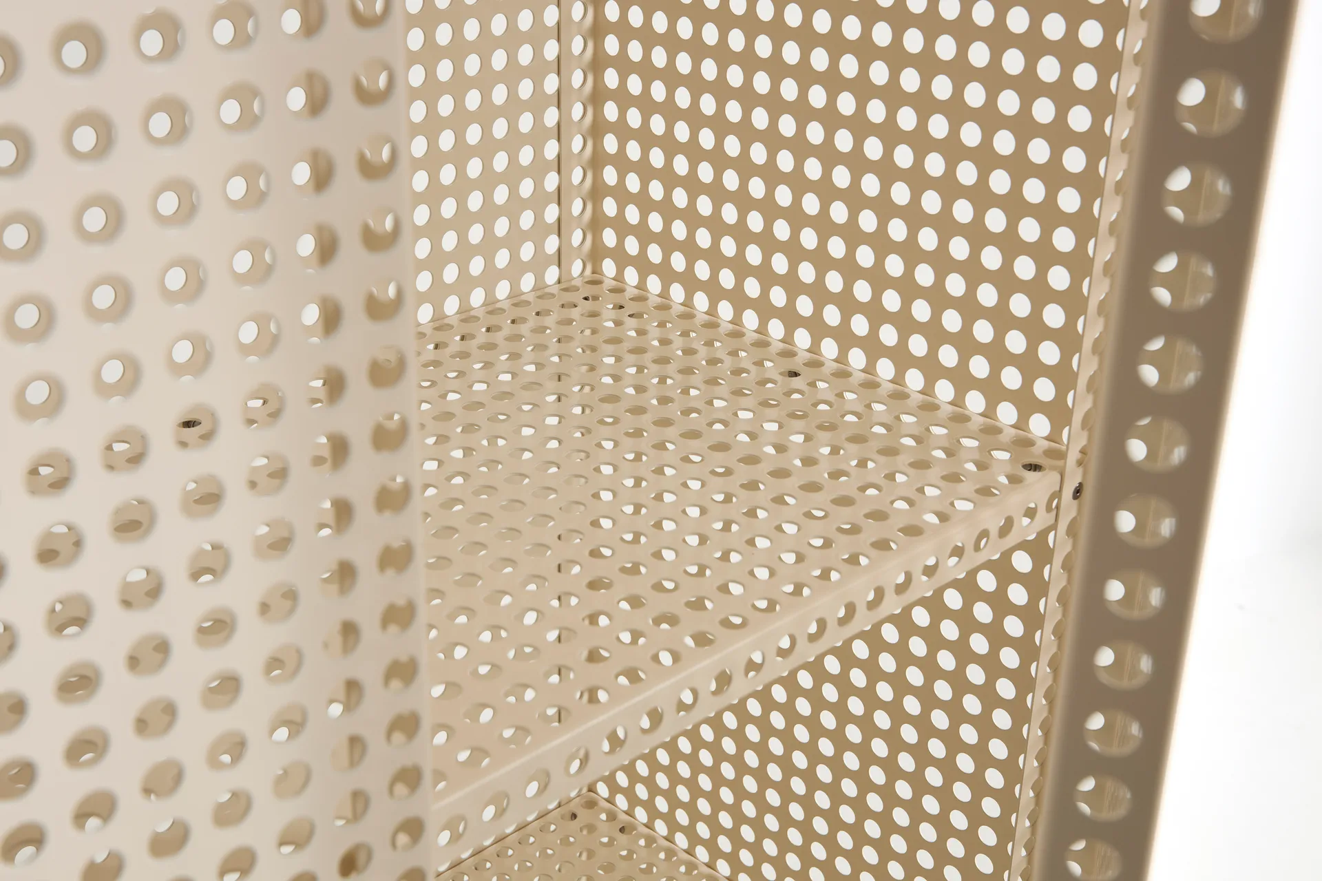 Perforated Cabinet kast large, Eggshell HAY