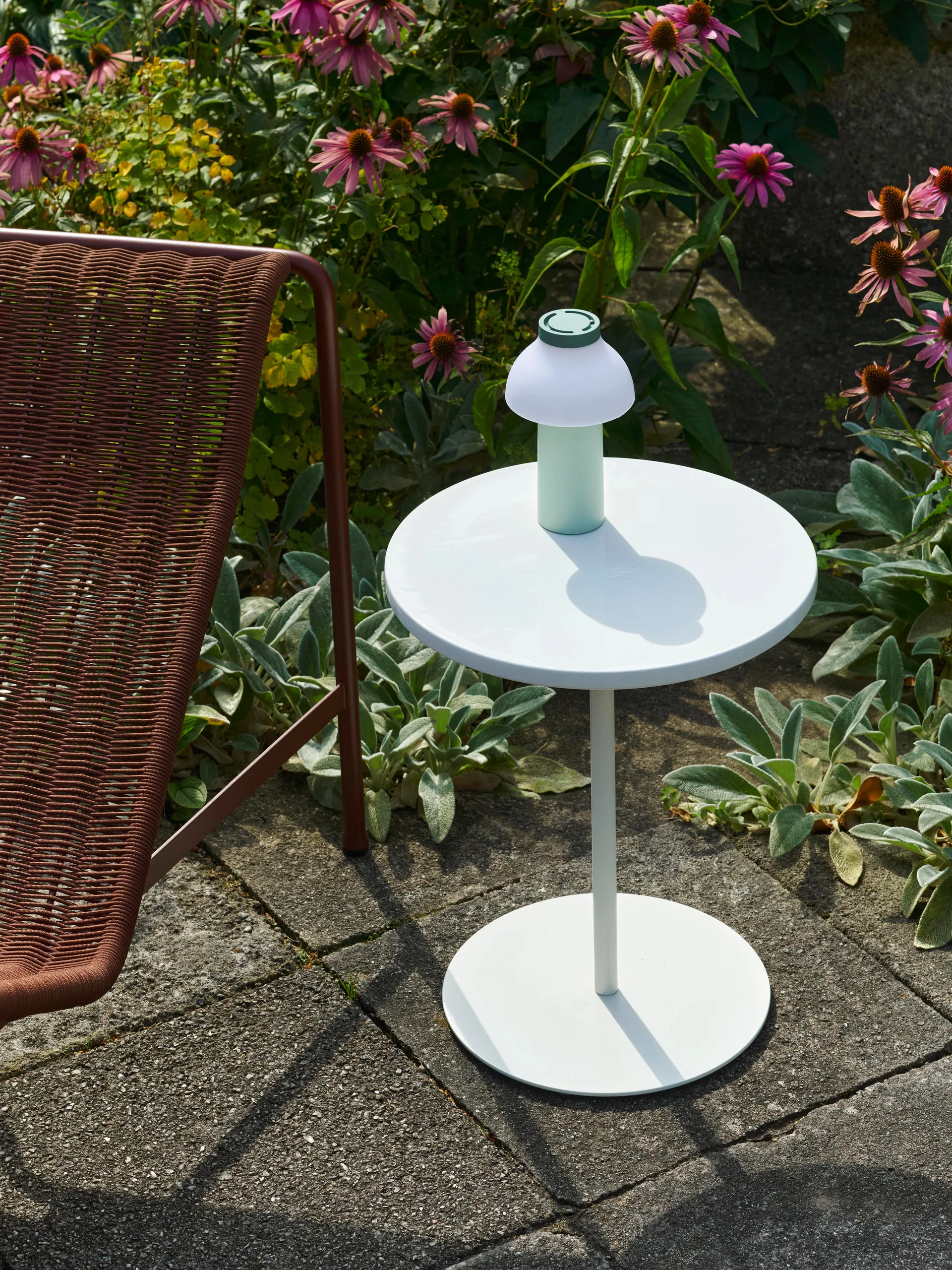 Pyro salontafel Ø45 cm, Eierschaal-cream white HAY