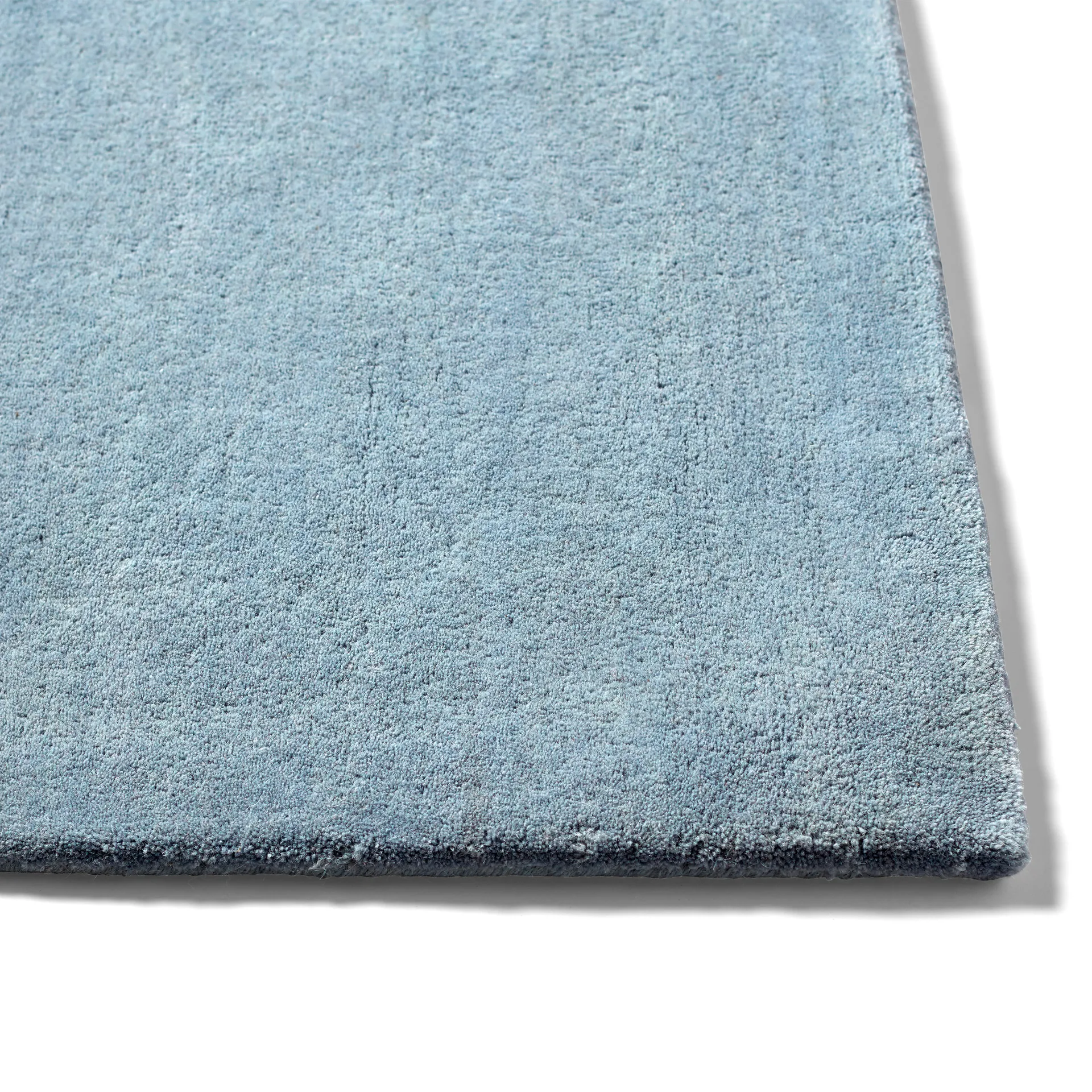 Raw wollen vloerkleed No 2 170x240 cm, Light blue HAY
