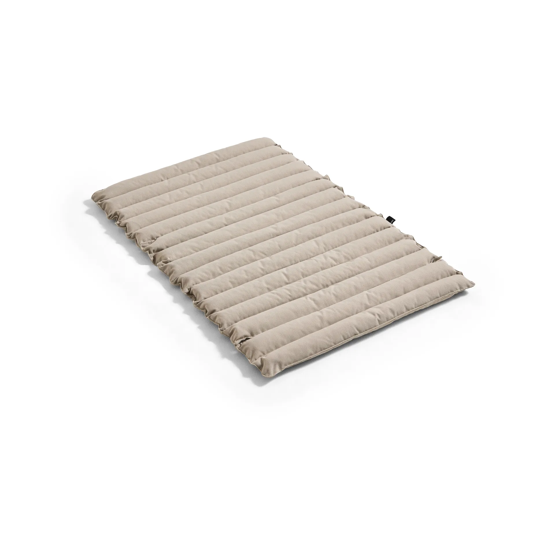 Traverse Quilted Lounge Chair/Armchair rug- en zitkussen, Beige sand HAY