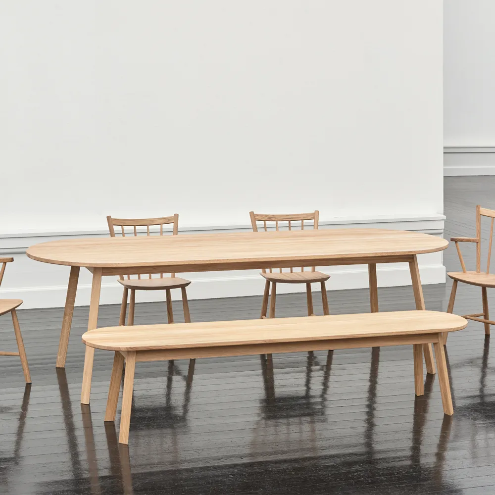 Triangle Leg eettafel, Geolied eiken, 250x85 cm HAY