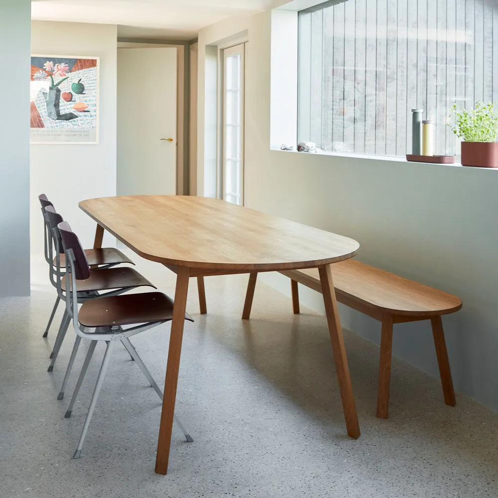 Triangle Leg eettafel, Geolied eiken, 250x85 cm HAY