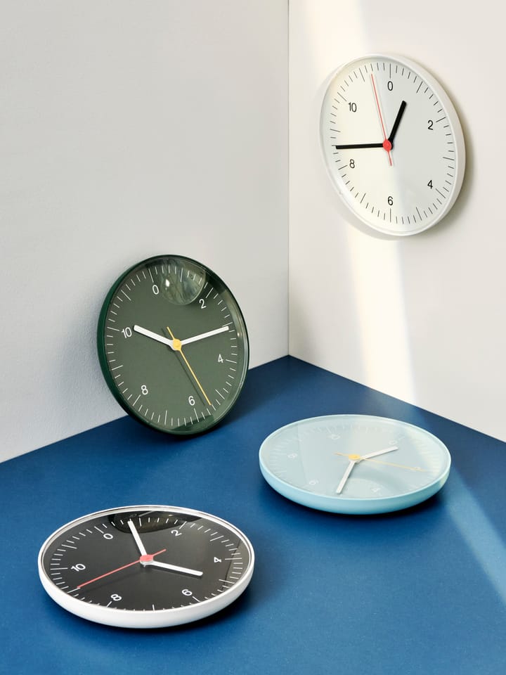 Wall Clock wandklok Ø26,5 cm - Blue - HAY