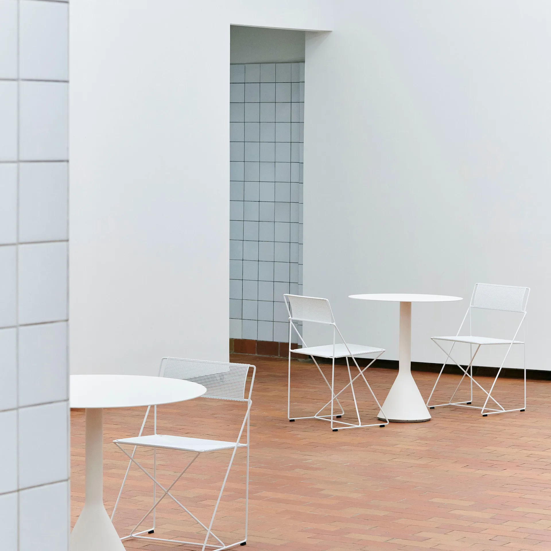 X-Line Indoor Outdoor stoel, Chalk white HAY