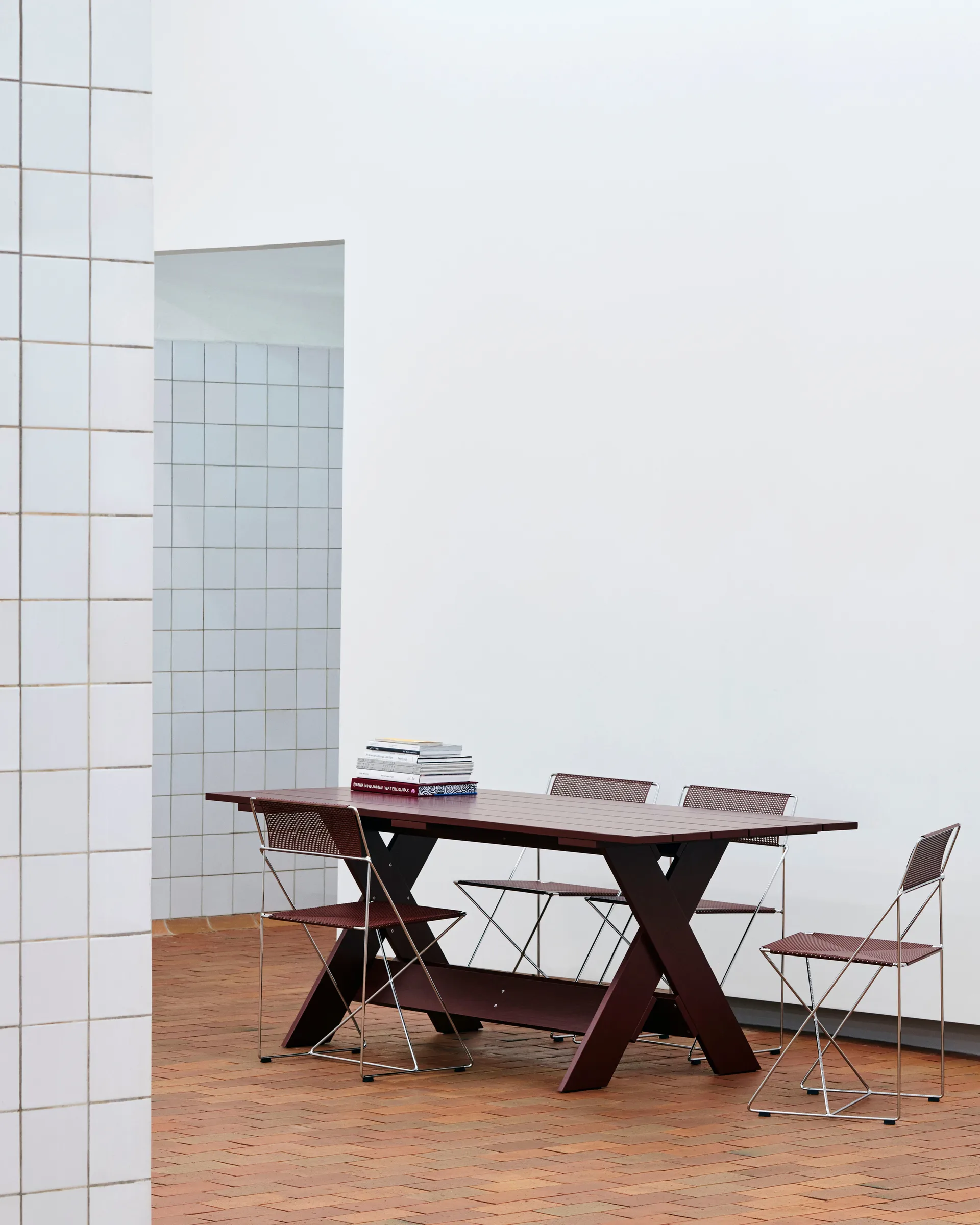 X-Line Indoor Outdoor stoel, Iron red-hot galvanised HAY