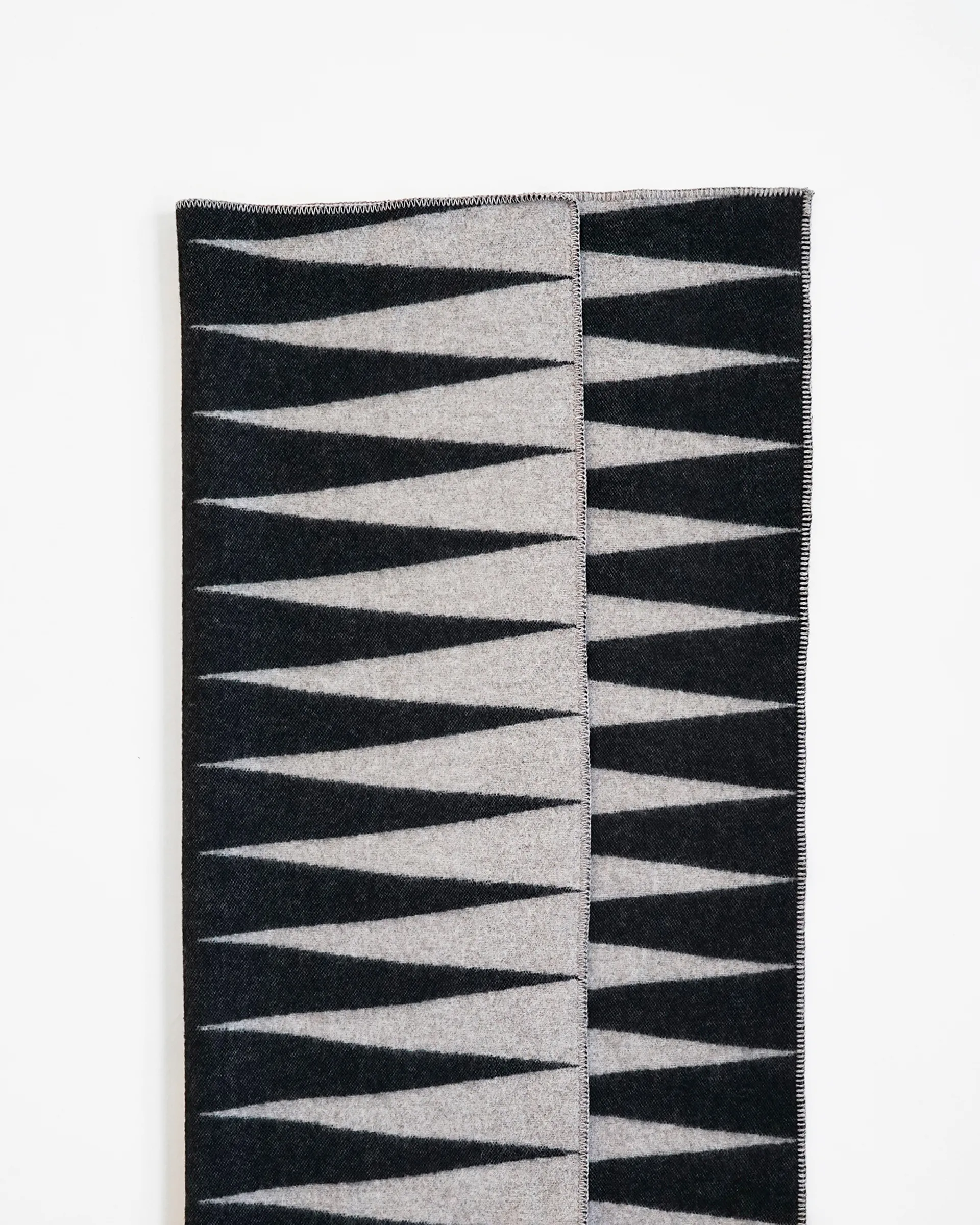 Ihalo plaid 130x180 cm, No. 01 Hein Studio