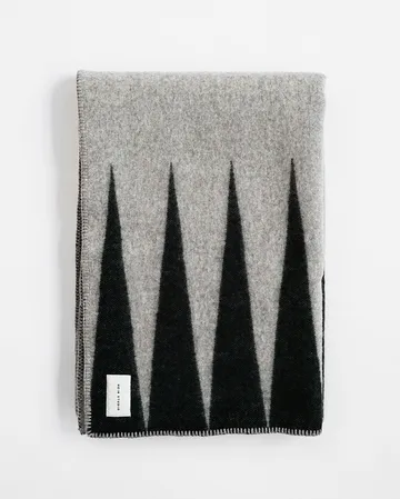Ihalo plaid 130x180 cm - No. 01 - Hein Studio