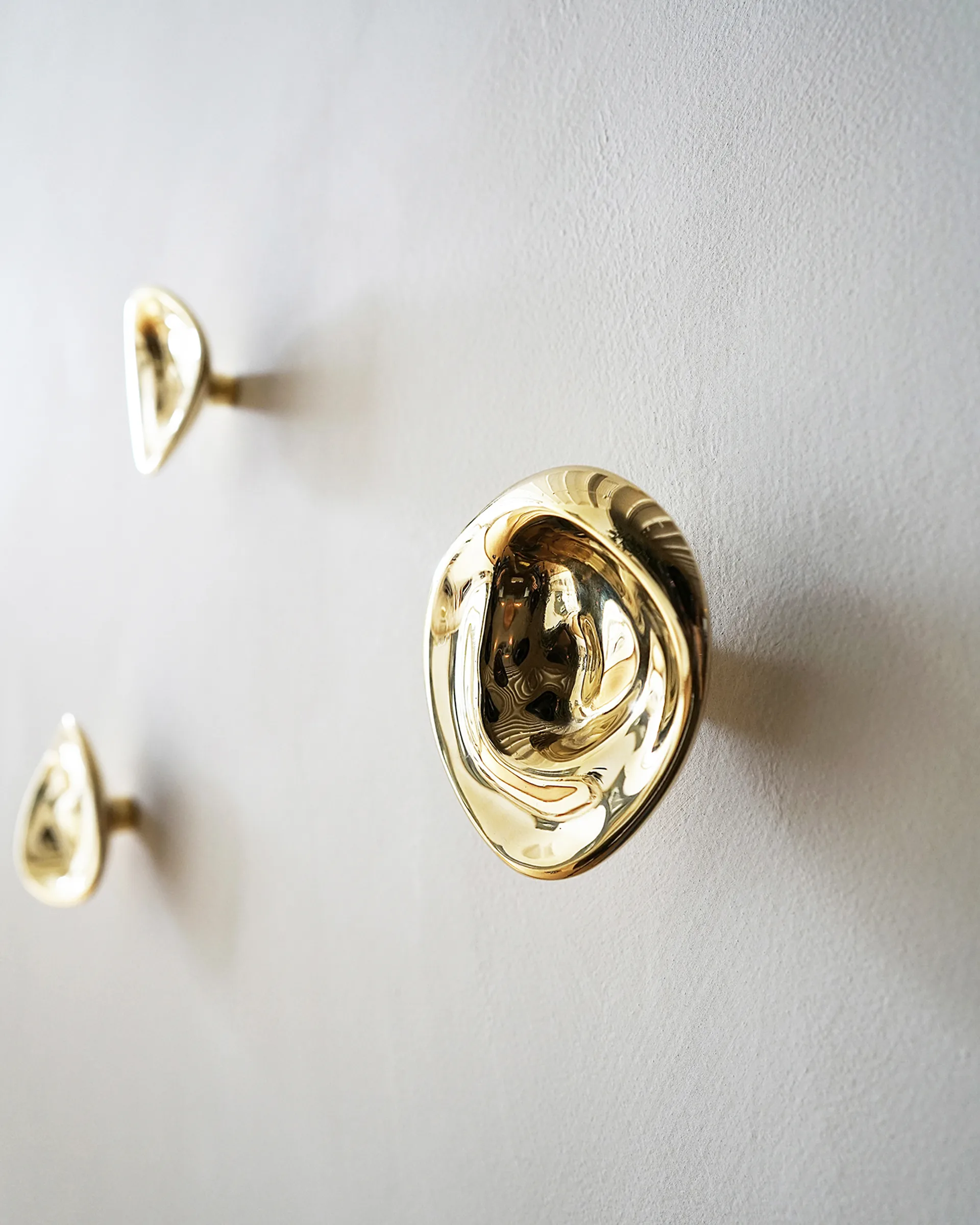 Ripple no. 02 grote knop, Brass Hein Studio