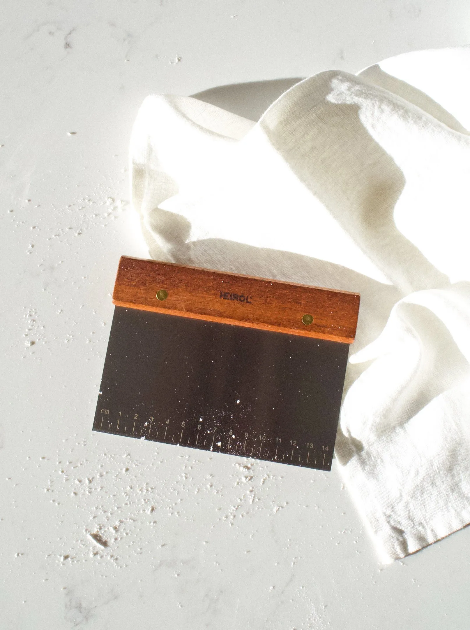 Deegschraper met houten handvat., Palisander-roestvrij staal Heirol