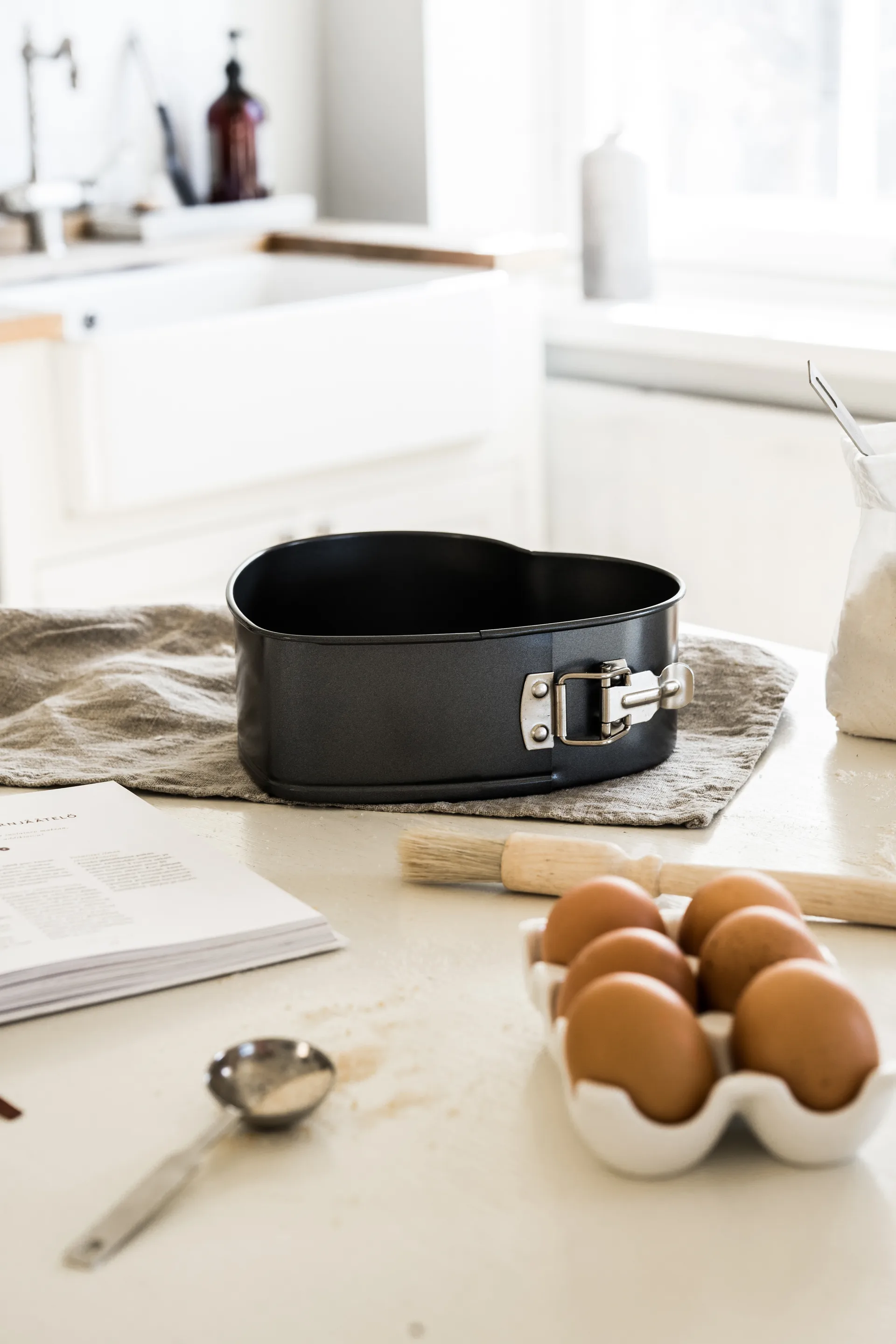 Heirol springvorm hart, Klein 11x11 cm Heirol