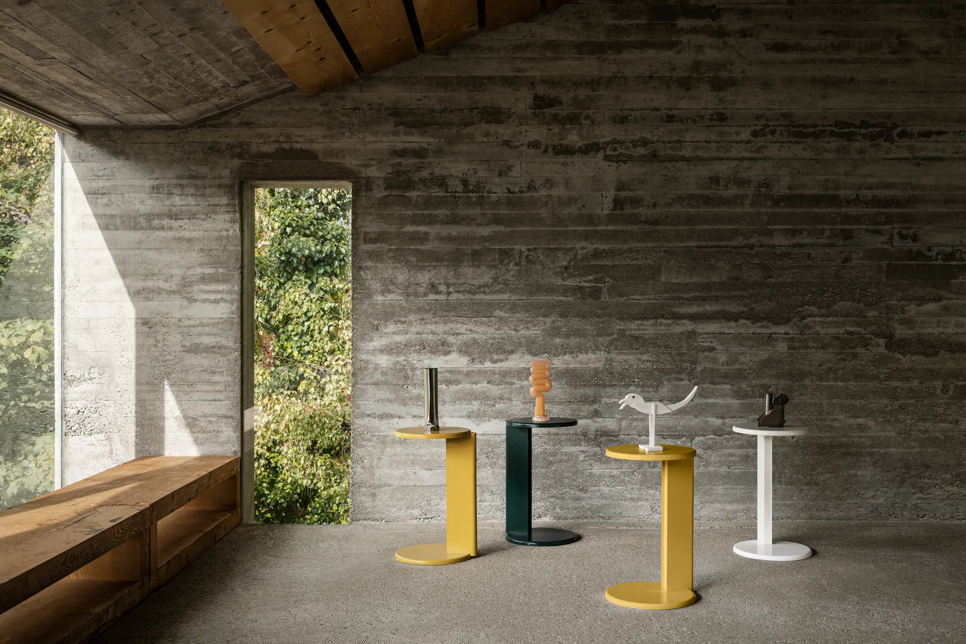 Lolly bijzettafeltje 56 cm, Black grey matte Hem