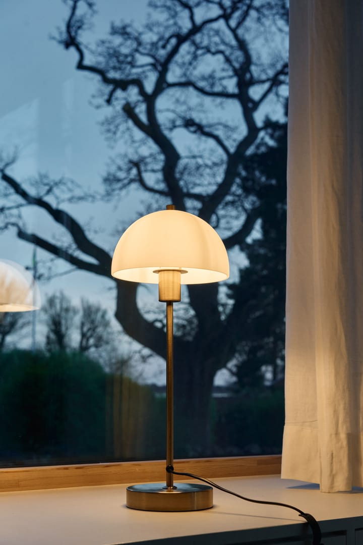 Vienda tafellamp, messing-wit Herstal