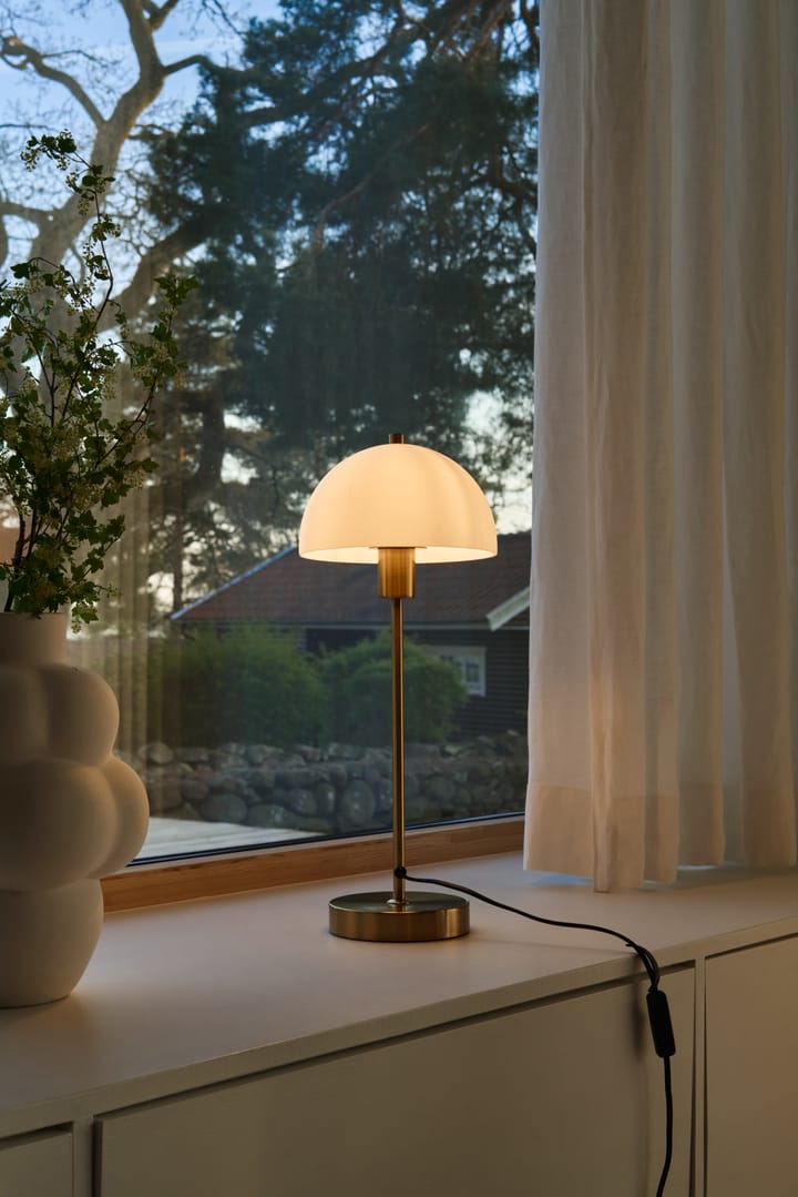 Vienda tafellamp, messing-wit Herstal