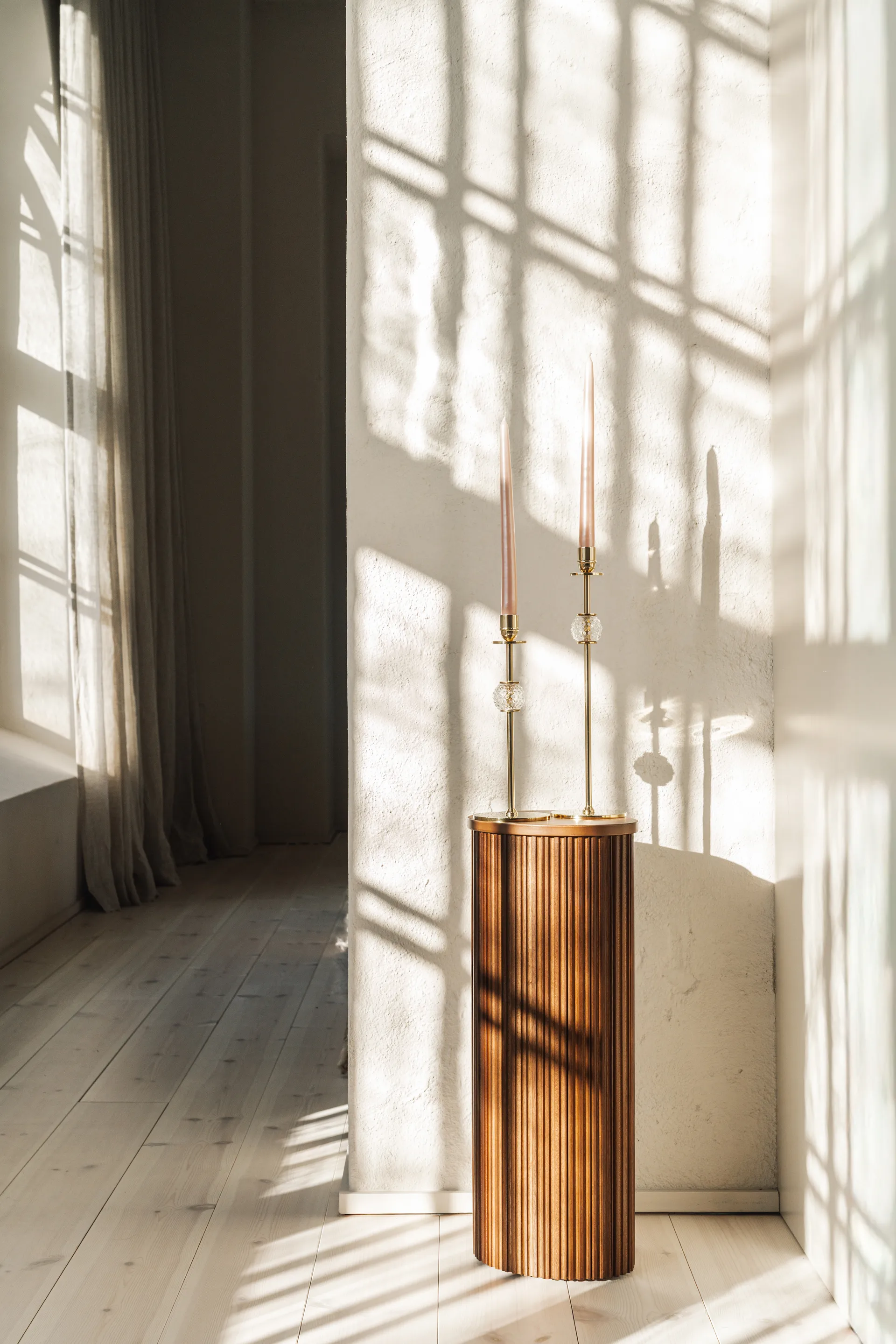 Alba kandelaar 30 cm, Massief messing en glas Hilke Collection