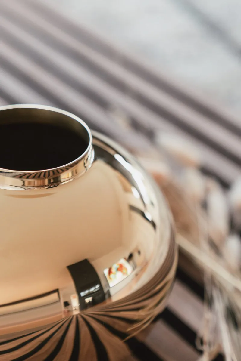 Amico vaas Ø20 cm, Massief messing Hilke Collection