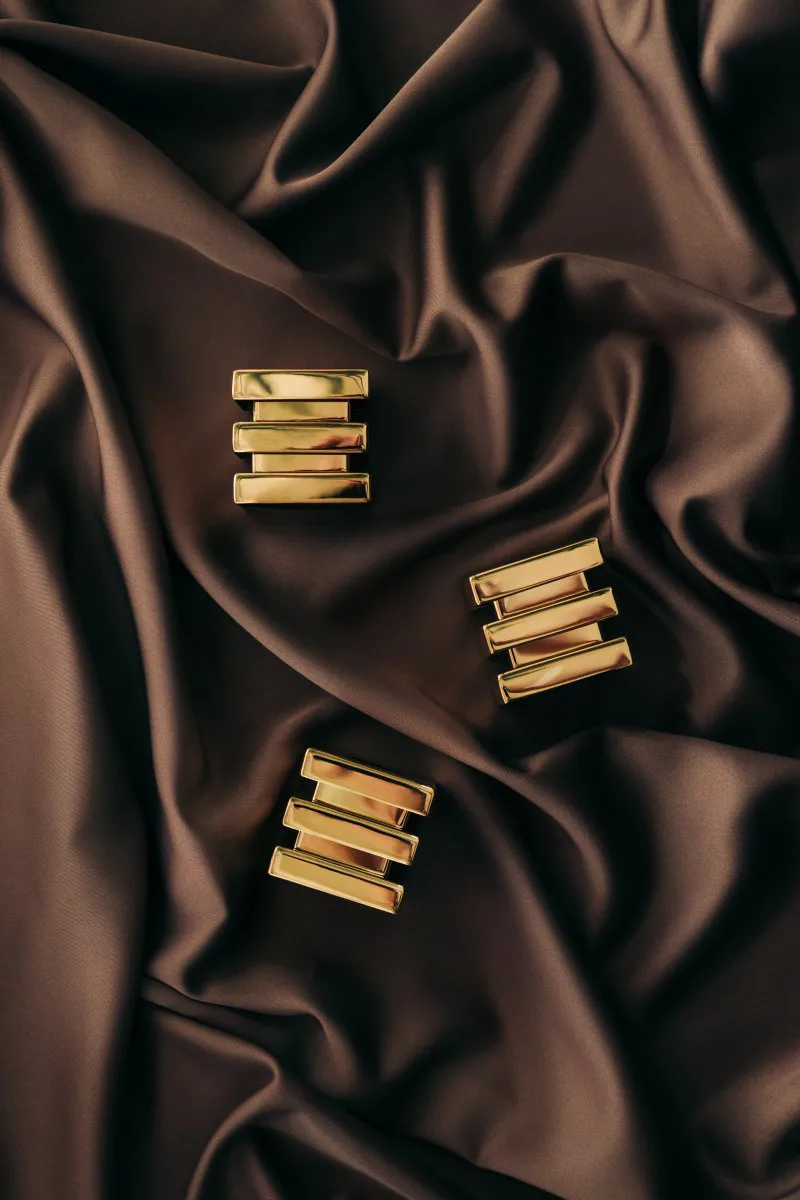 Cara kandelaar, Massief messing Hilke Collection