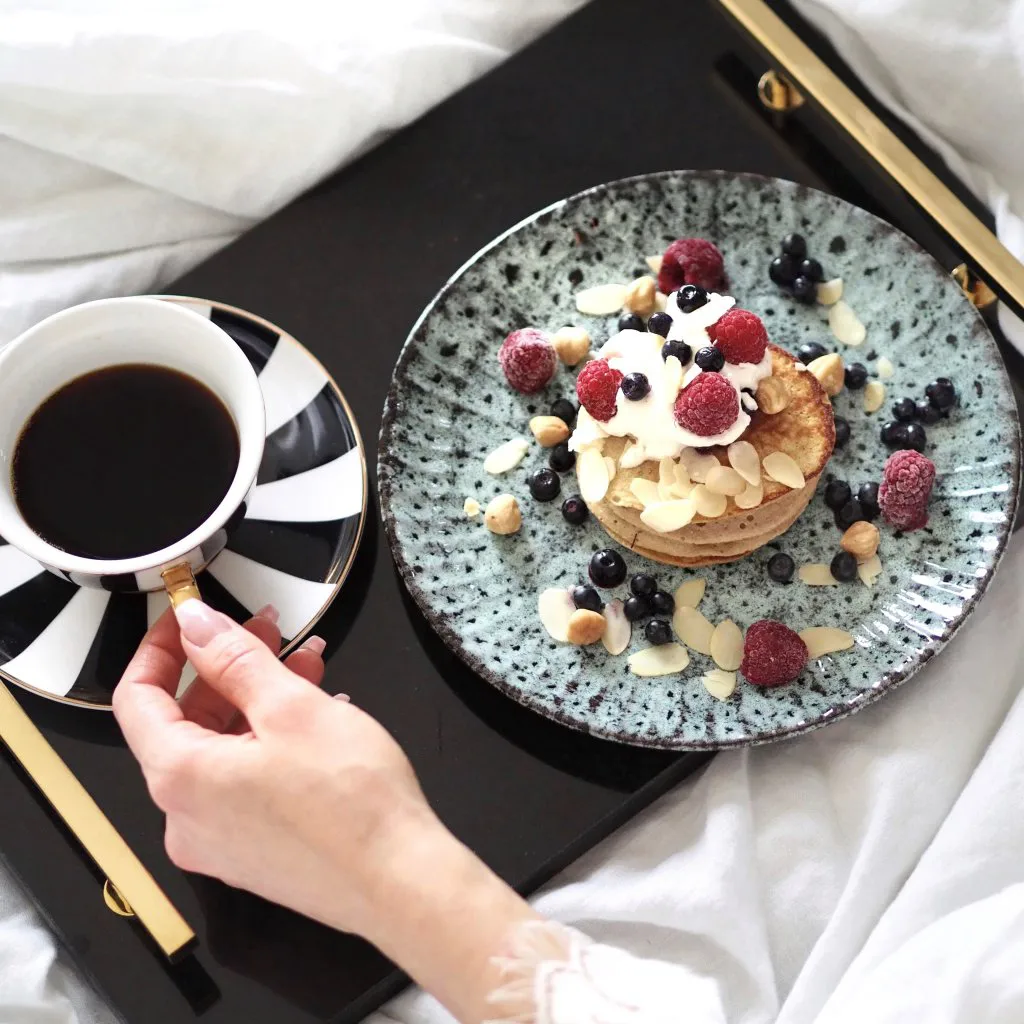 Hilke Collection dienblad 40,5x25,5 cm, Graniet-massief messing Hilke Collection