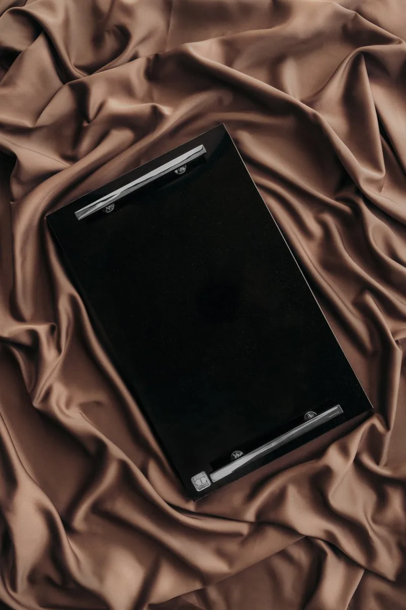 Hilke Collection dienblad 40,5x25,5 cm, Graniet-vernikkeld messing Hilke Collection