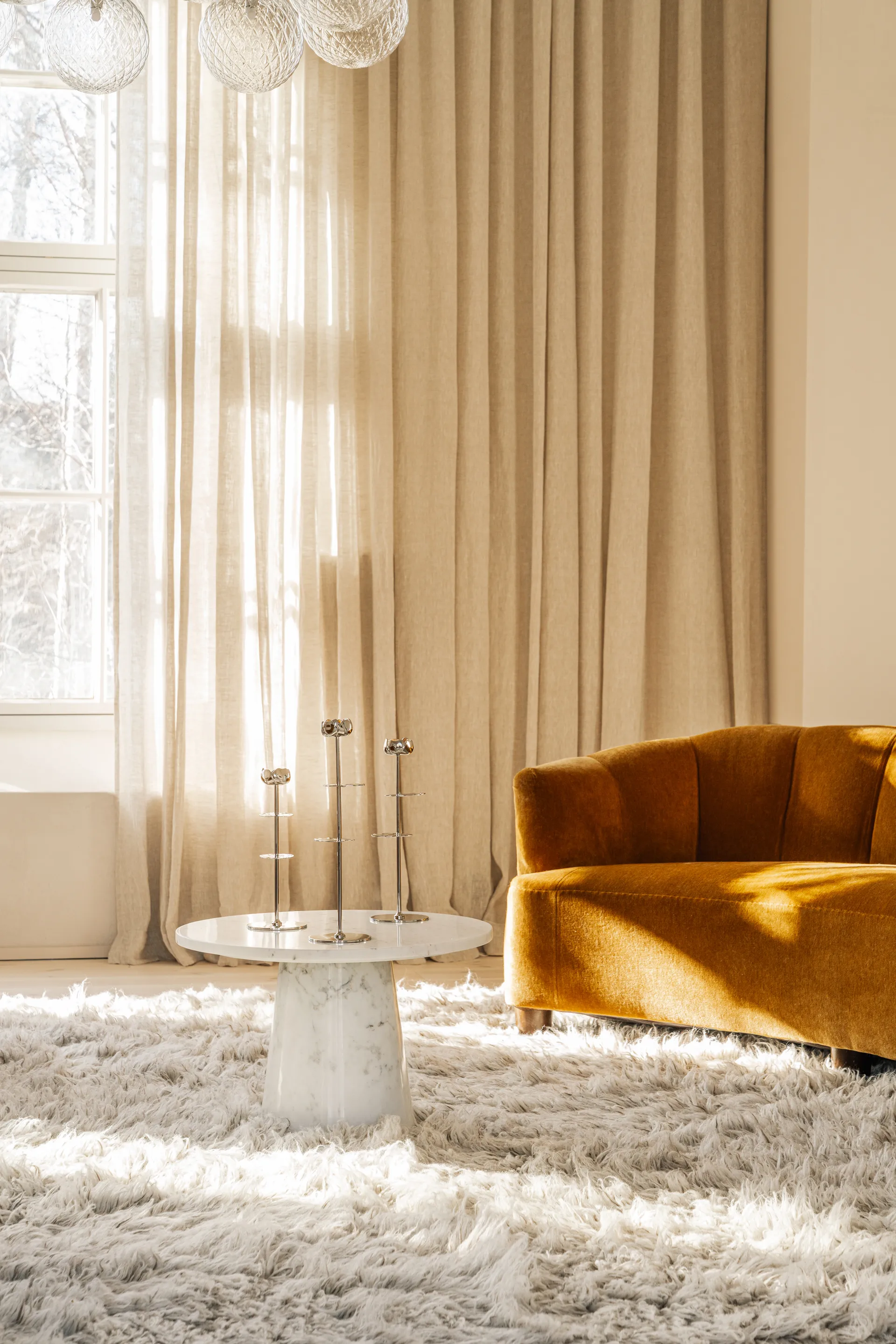 Ninfea Alta kandelaar 35 cm, Vernikkeld messing Hilke Collection