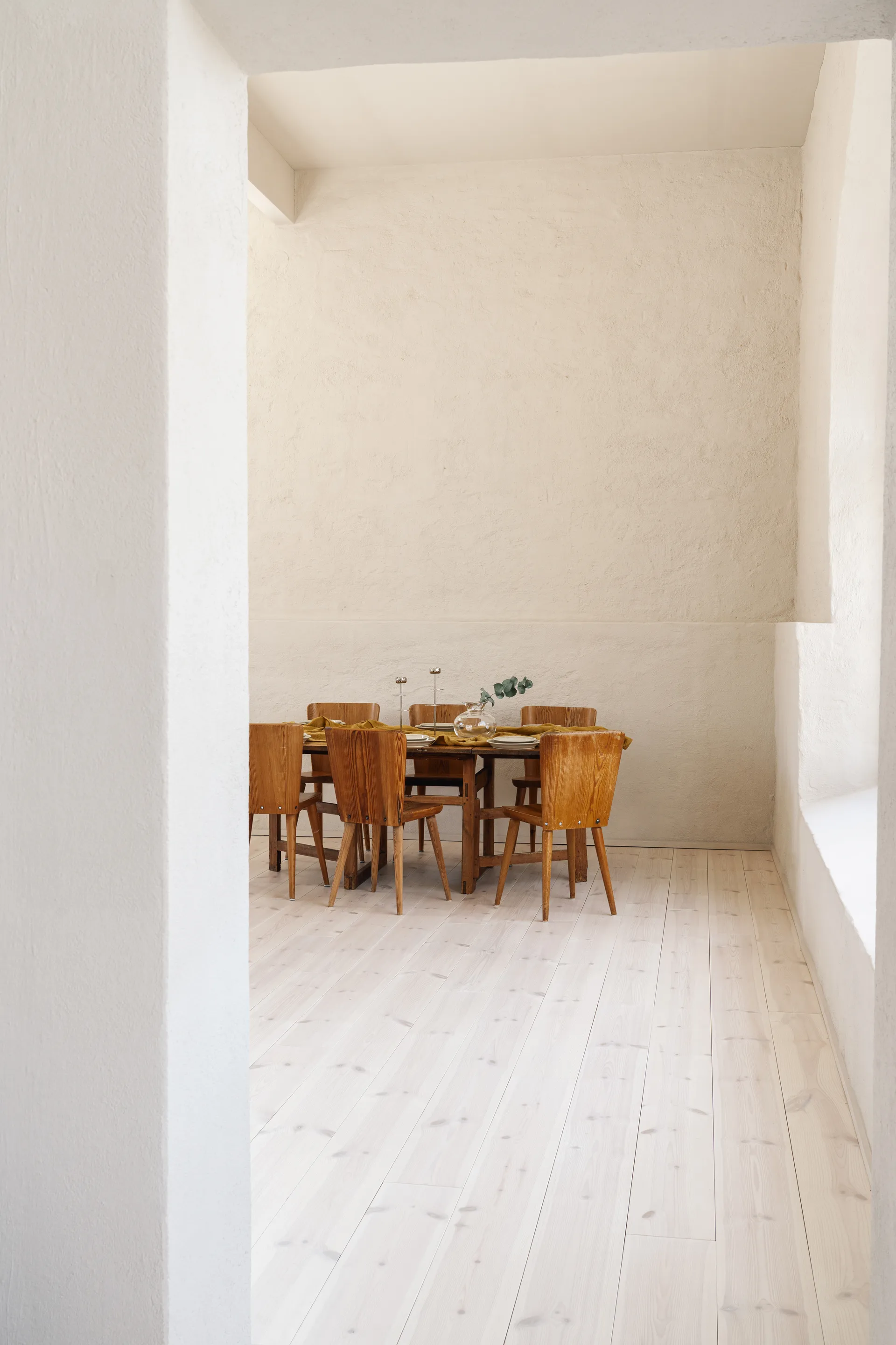 Ninfea Alta kandelaar 40 cm, Vernikkeld messing Hilke Collection