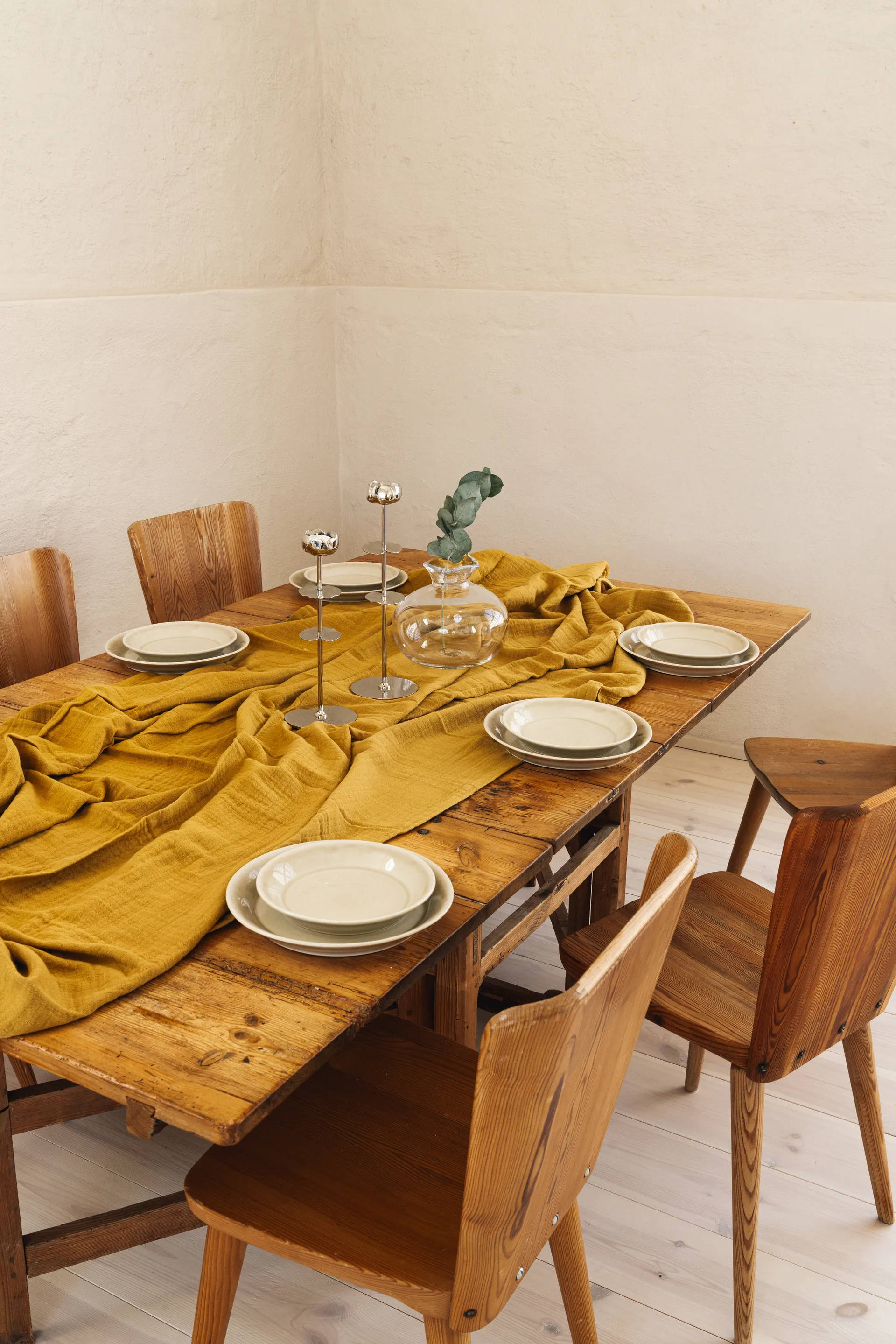 Ninfea Alta kandelaar 40 cm, Vernikkeld messing Hilke Collection