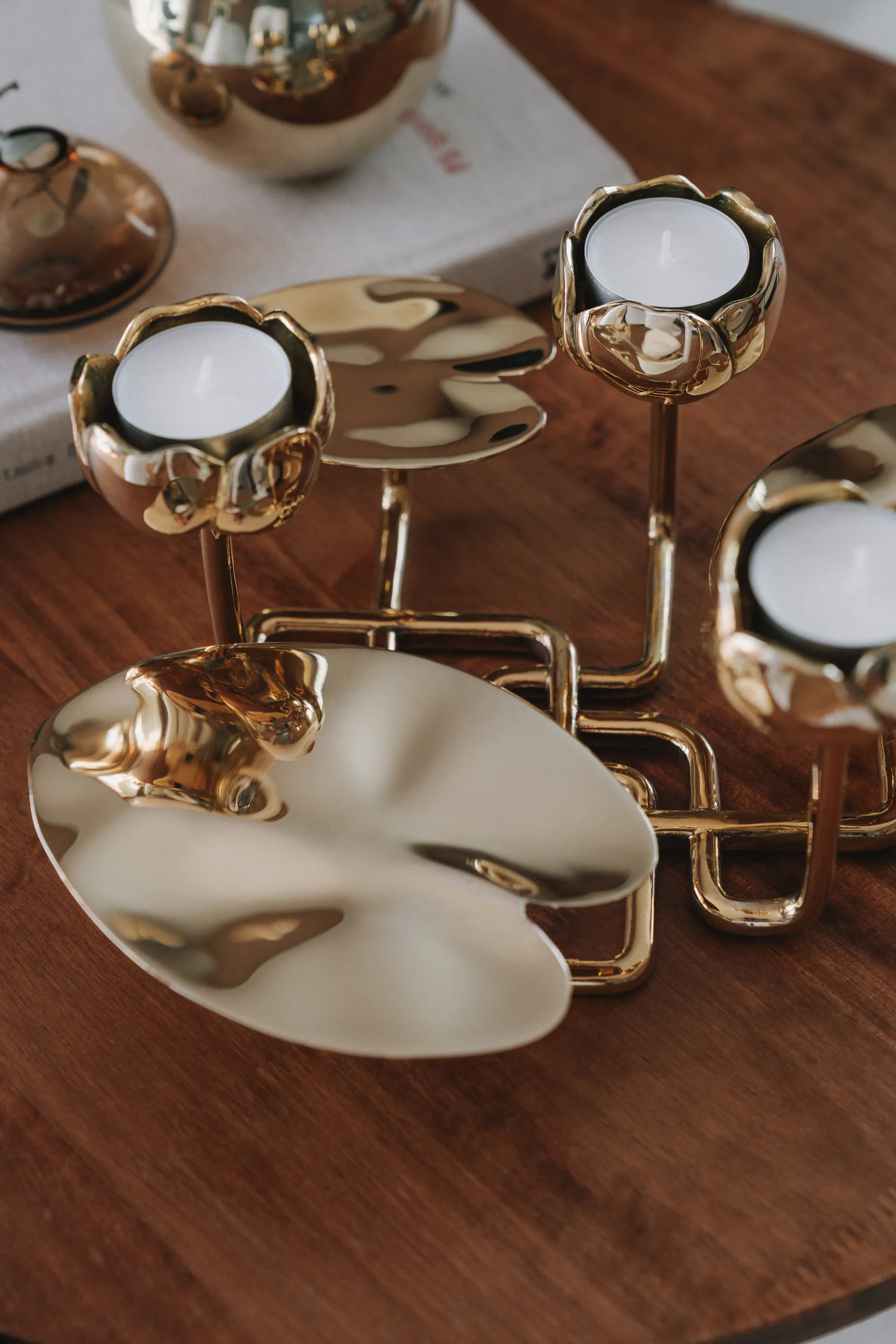 Ninfea grande kandelaar, Koper Hilke Collection