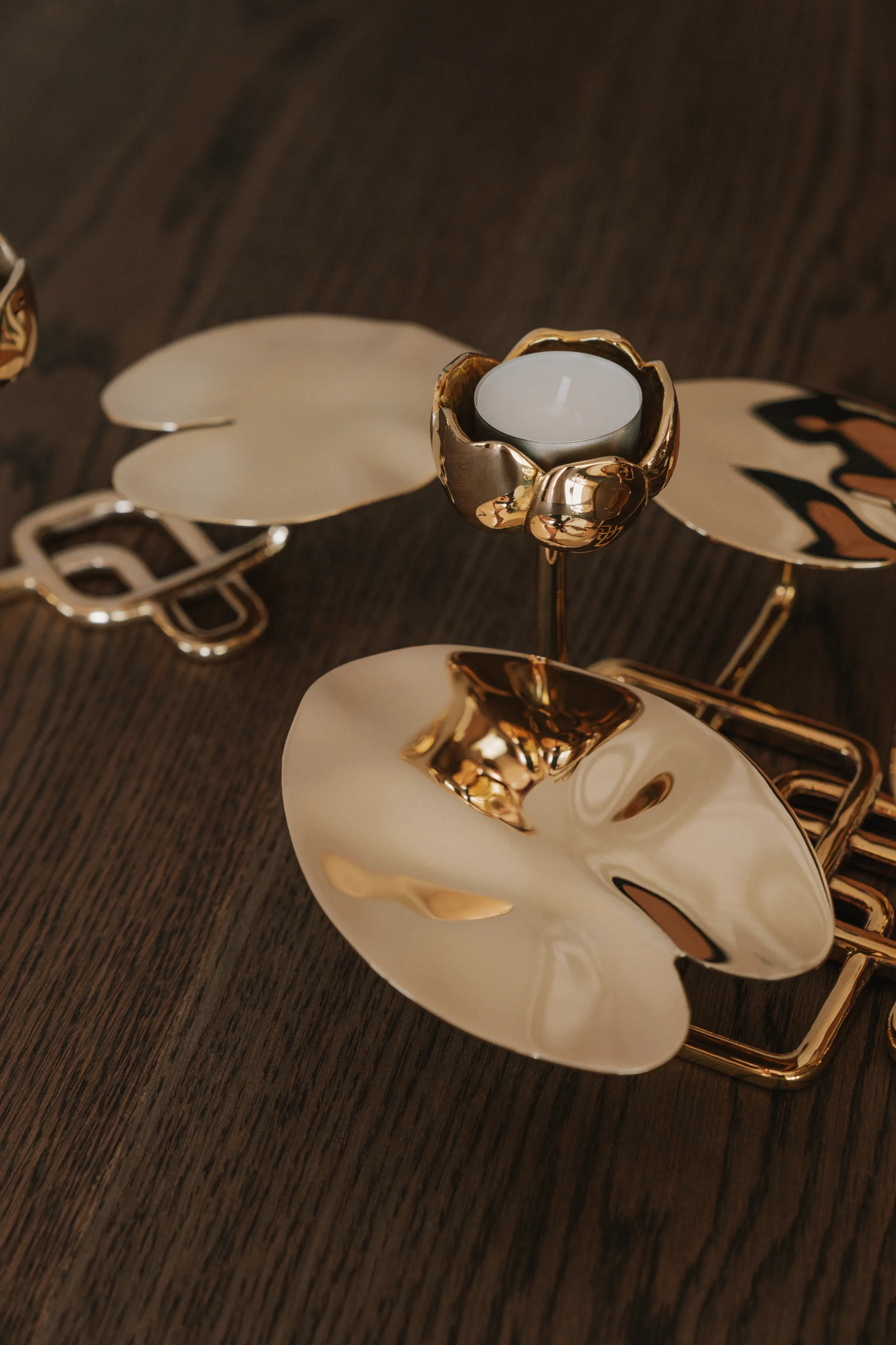 Ninfea grande kandelaar, Koper Hilke Collection