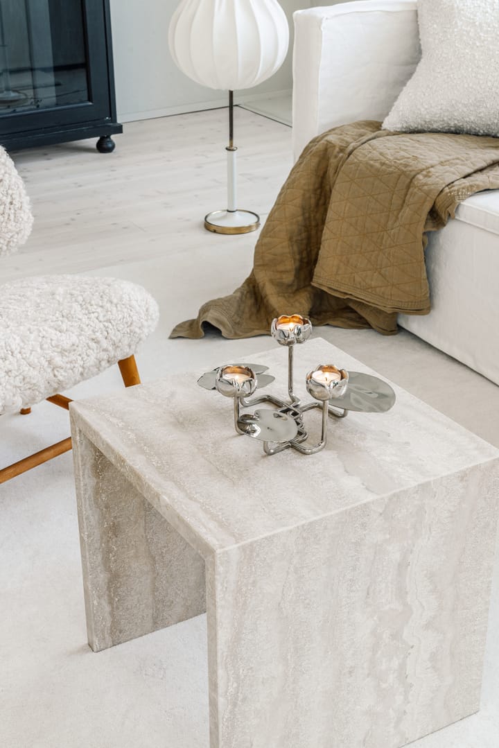 Ninfea grande kandelaar, Vernikkeld messing Hilke Collection