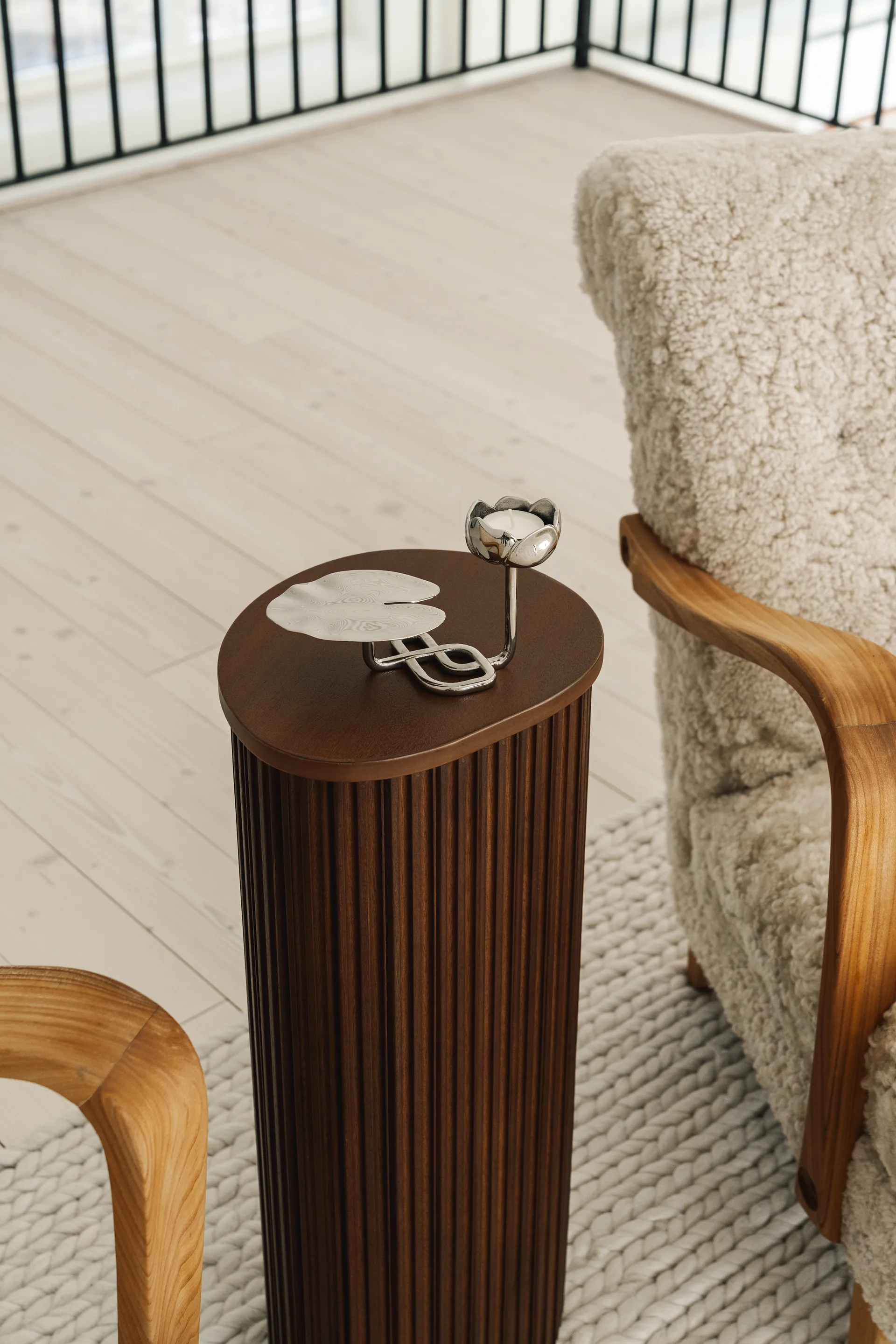 Ninfea No.1 kandelaar, Vernikkeld messing Hilke Collection