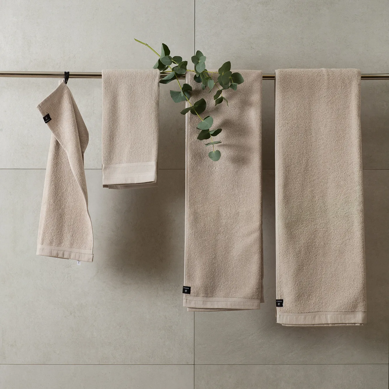 Lina handdoek mother of pearl, 70x140 cm Himla