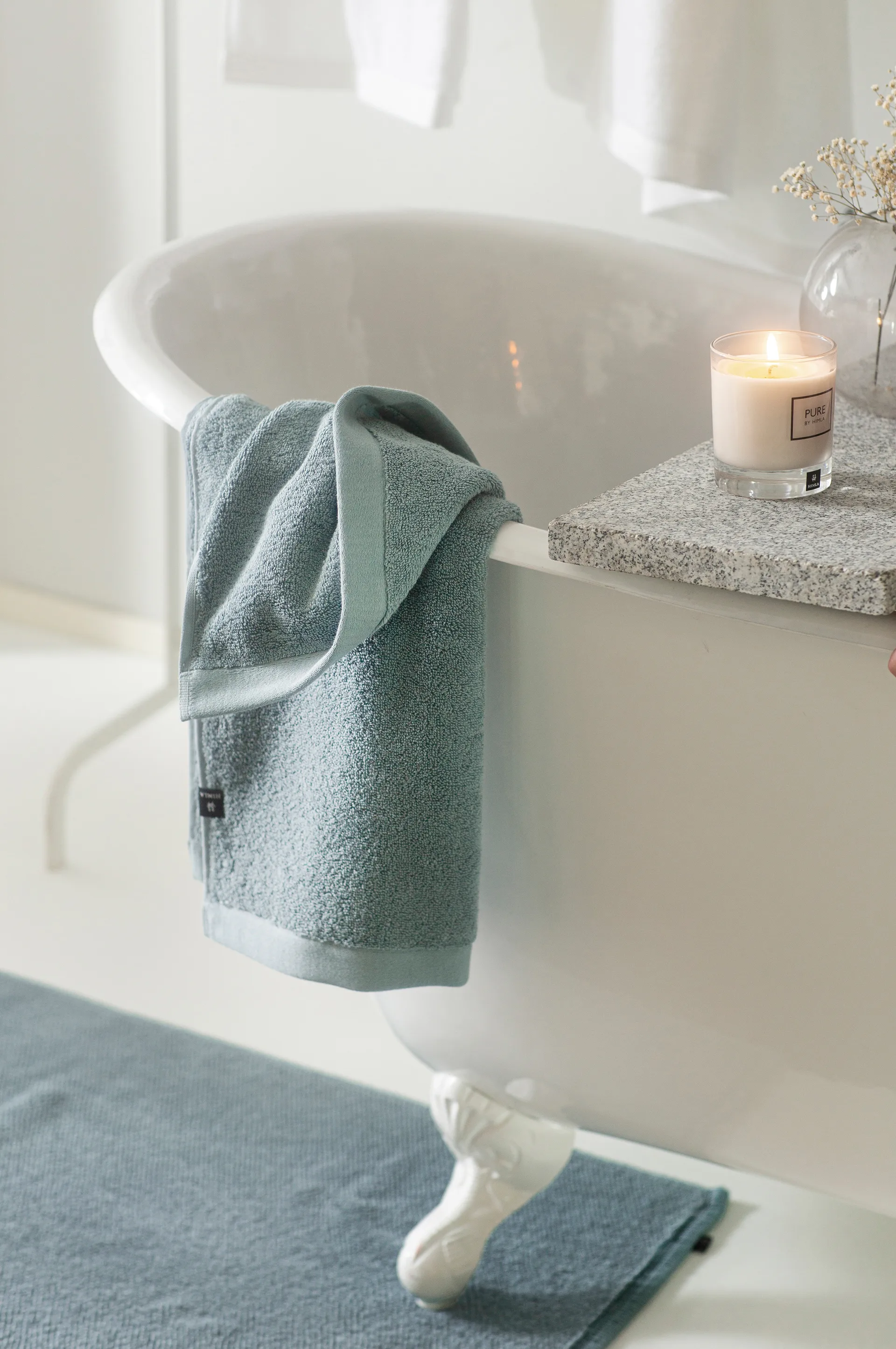 Maxime ecologische handdoek poetry, 30x50 cm Himla