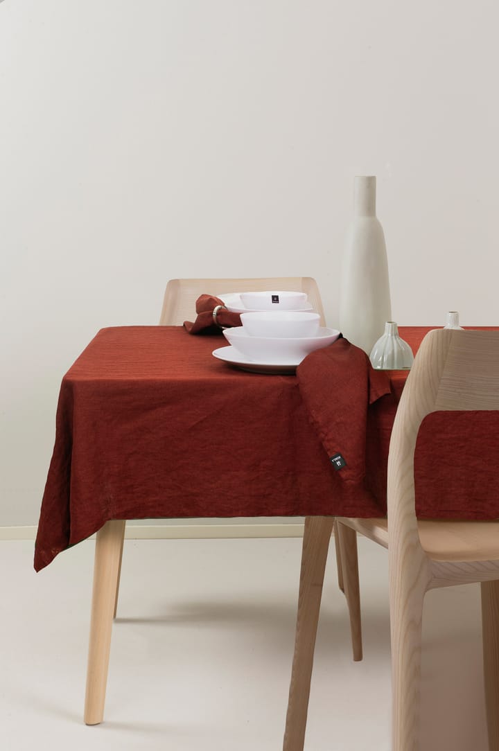 Sunshine tafelkleed 145x330 cm, Lingonberry (rood) Himla