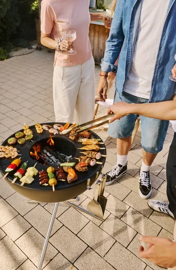BOWL 57 vuurschaal - Zwart-zilver, tripodonderstel - Höfats