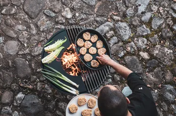 BOWL 57 vuurschaal - Zwart-zilver, tripodonderstel - Höfats