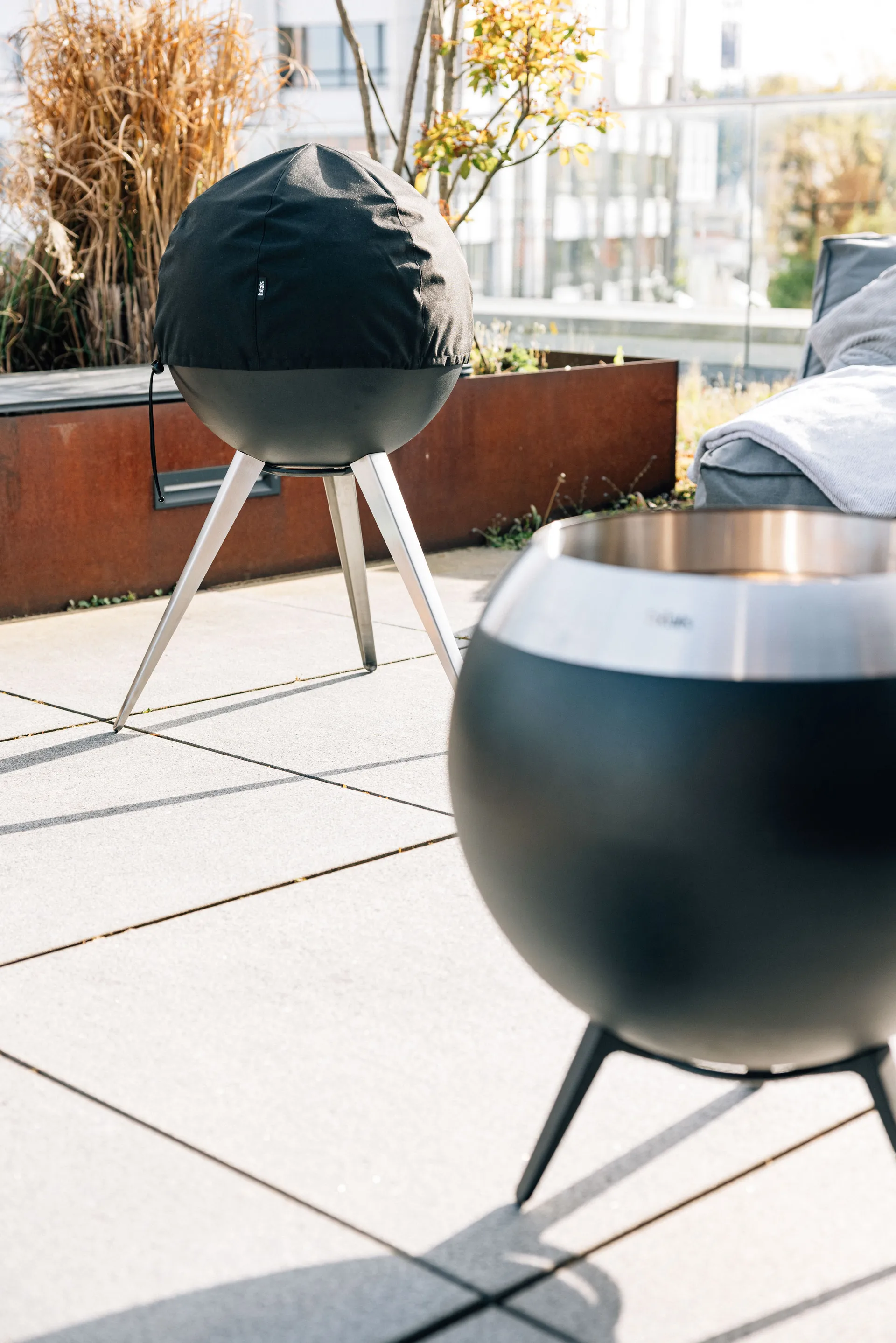 MOON 45 hoes, Zwart Höfats