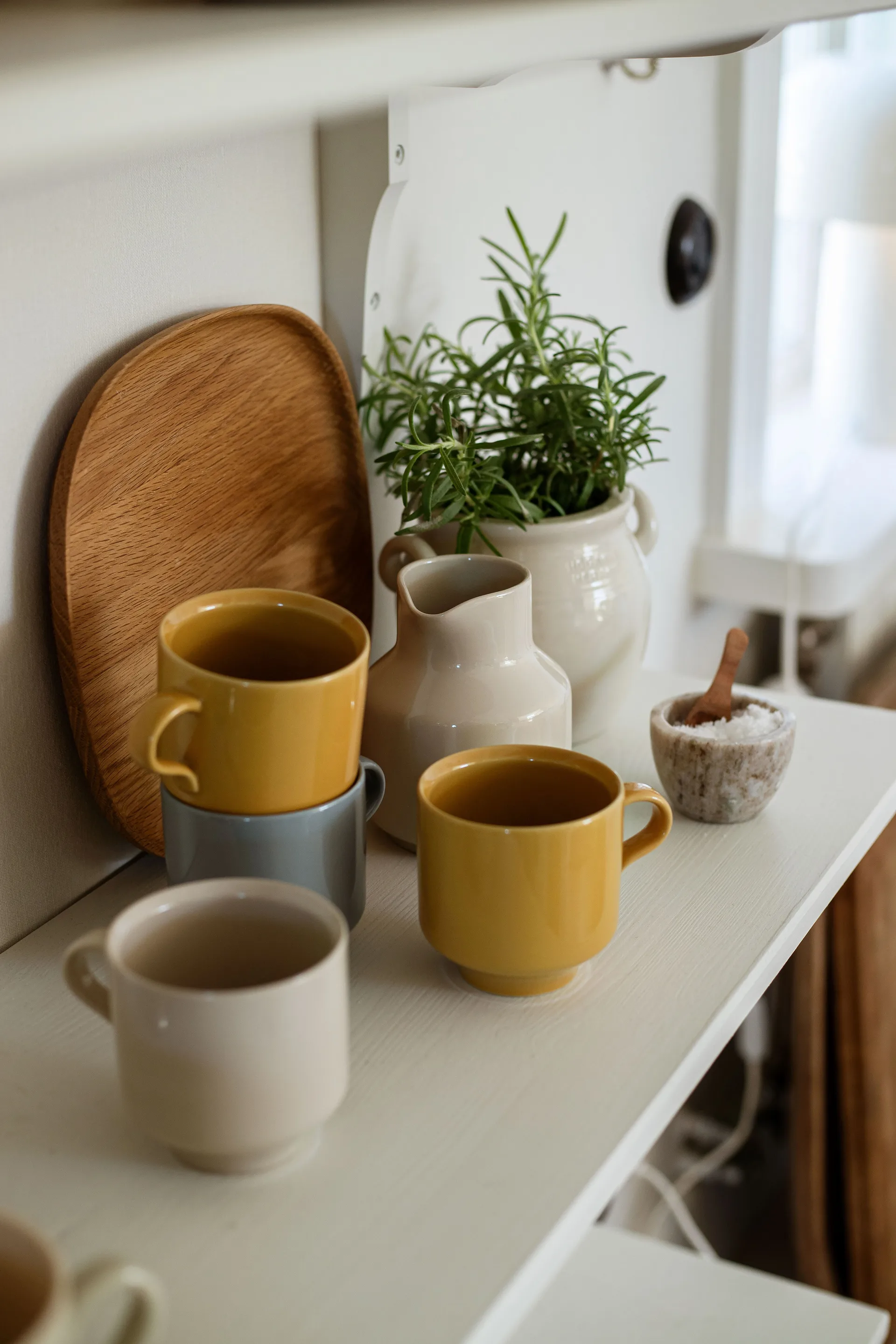 Höganäs Keramik Daga dienblad 25 cm, Eikenhout Höganäs Keramik