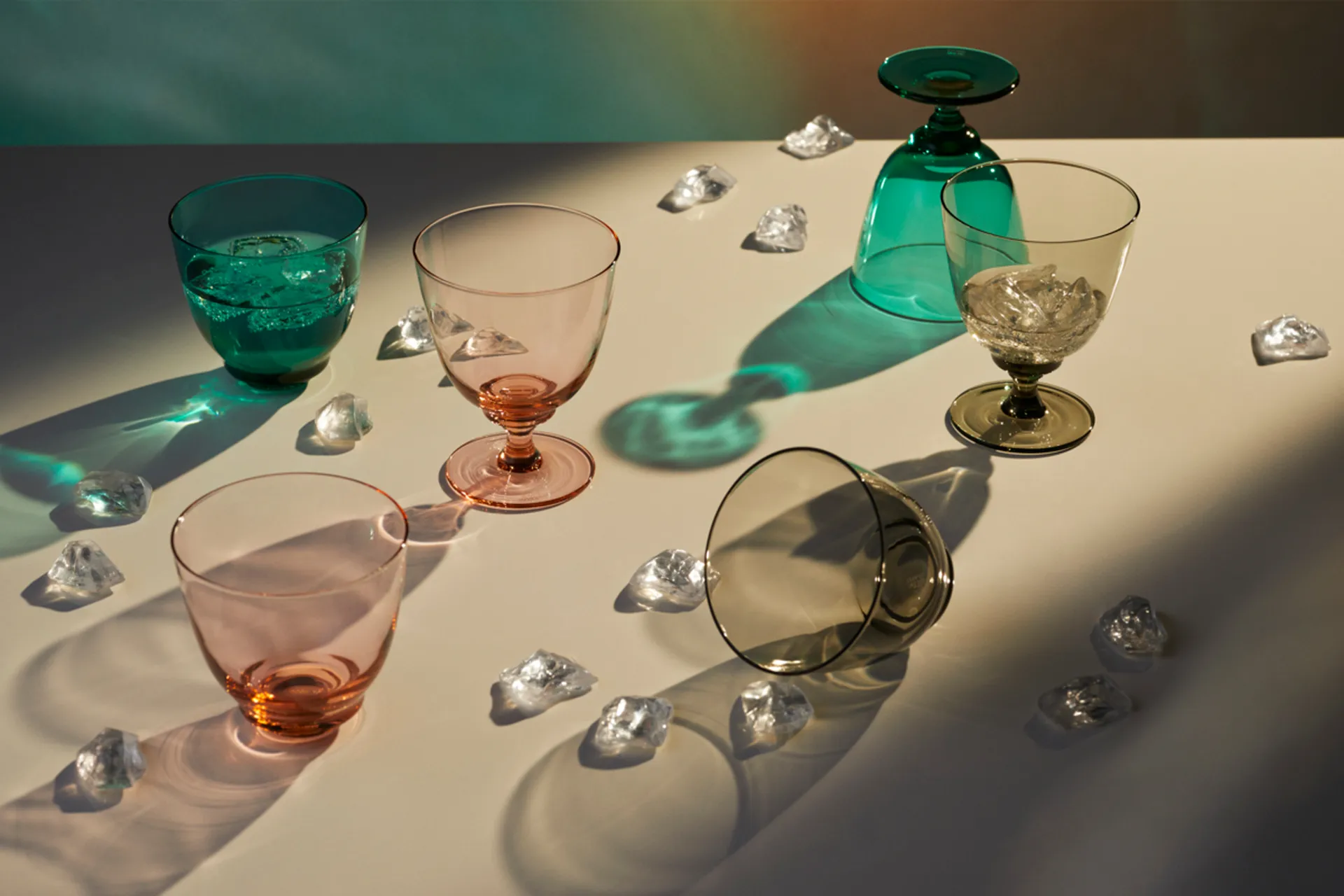 Flow waterglas 35 cl, Smoke Holmegaard