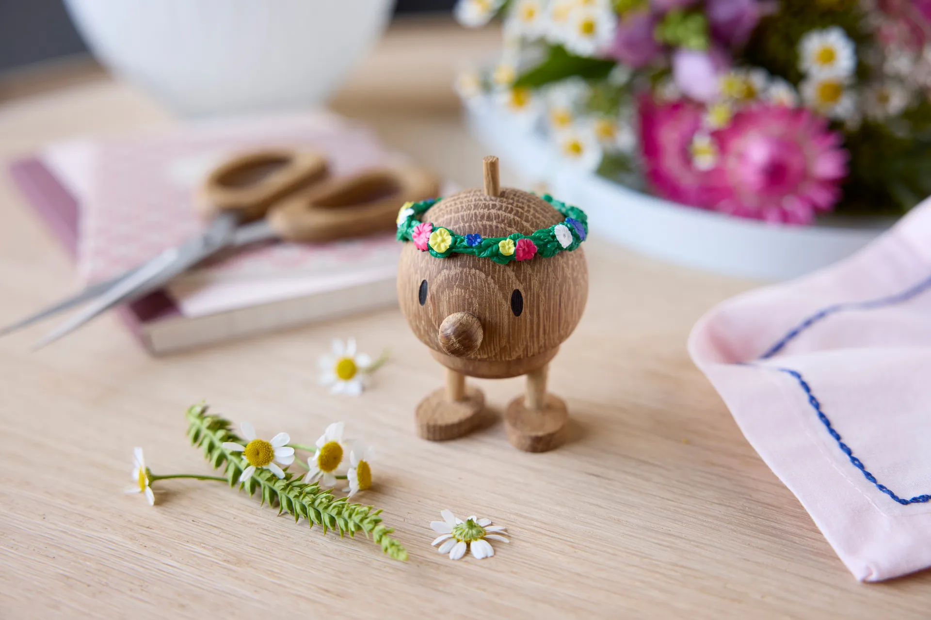 Hoptimist Flower Bumble-figuur S, Oak Hoptimist