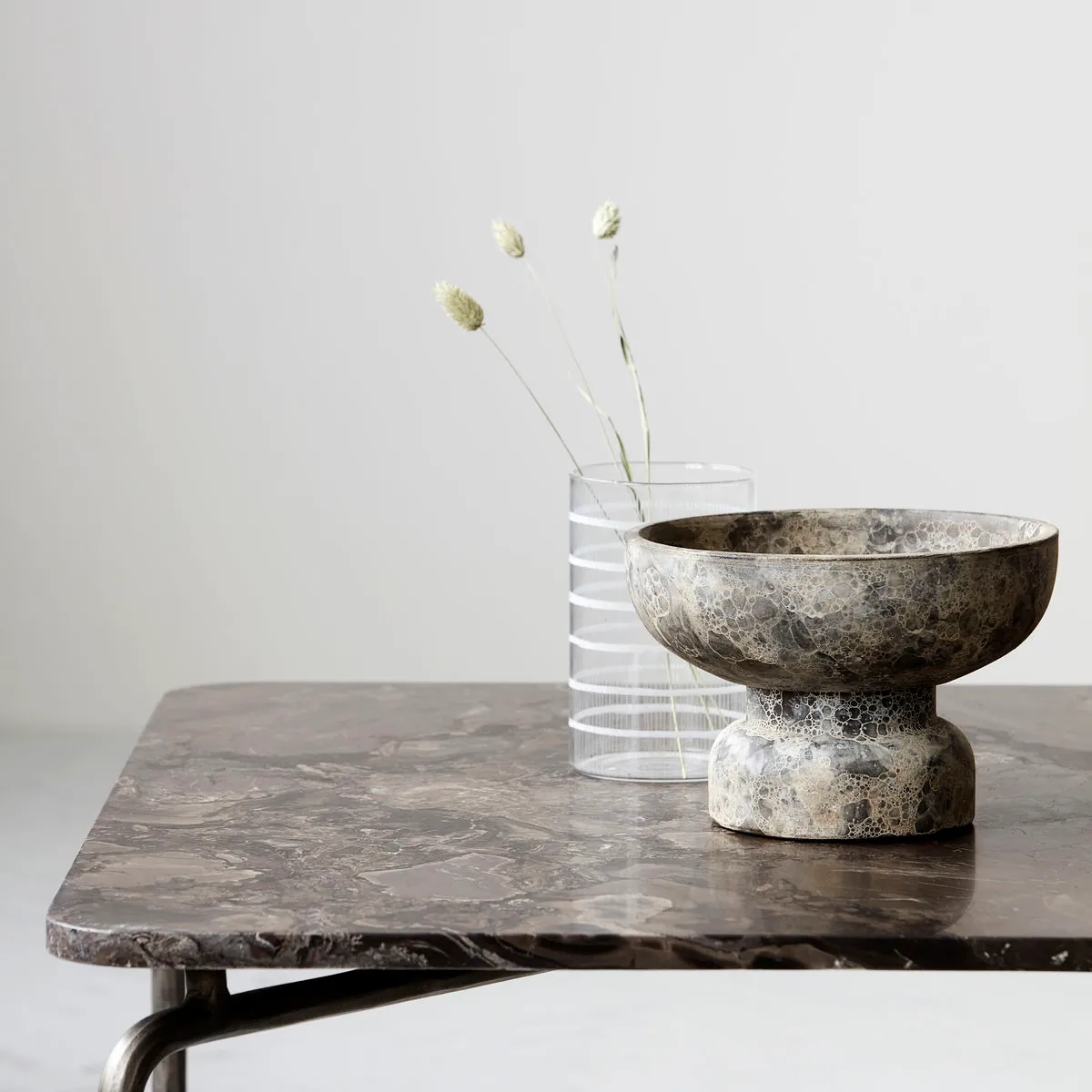 Ancient theelichthouder, Grijsbruin House Doctor