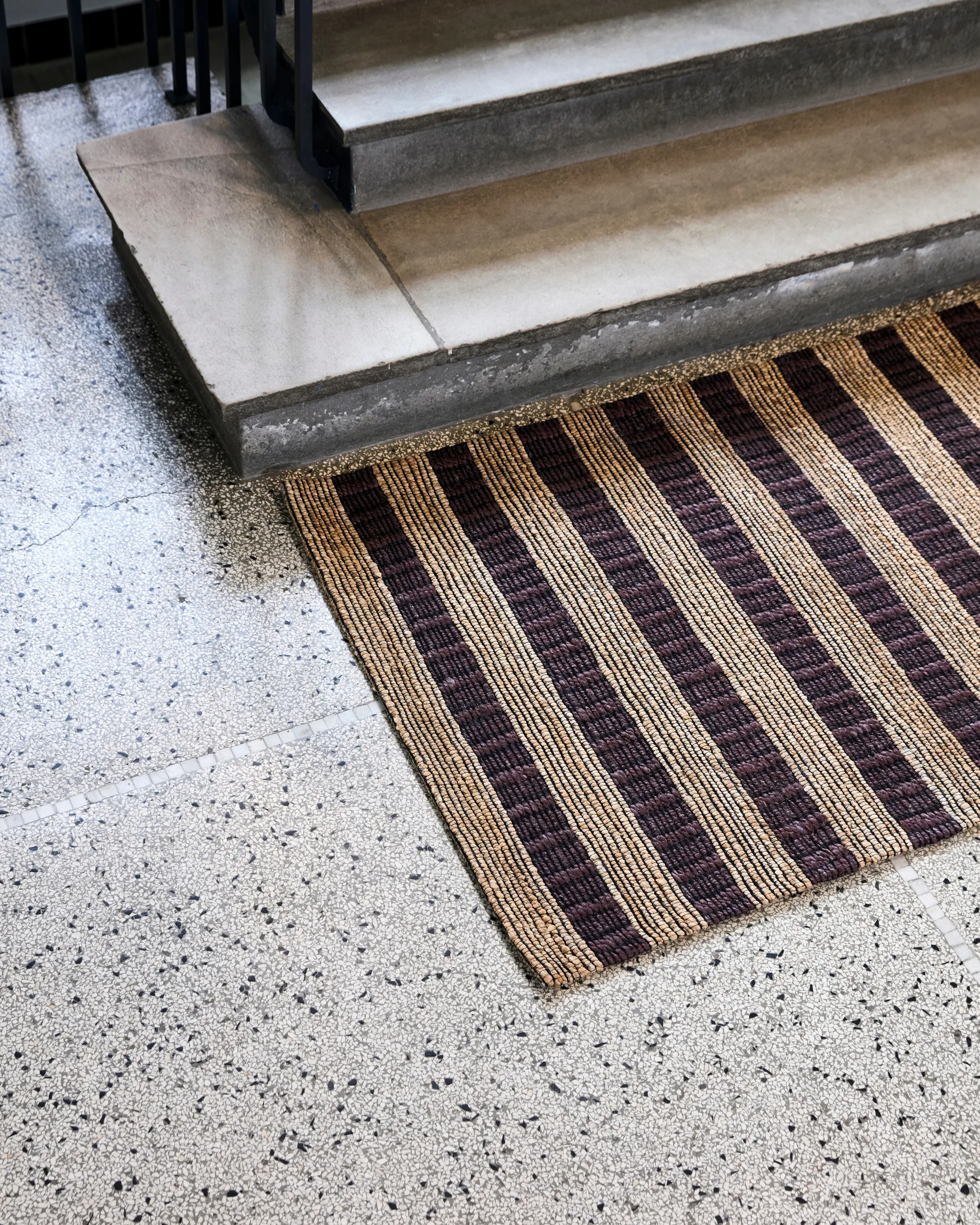 Block mat bruin-naturel, 85x130 cm House Doctor