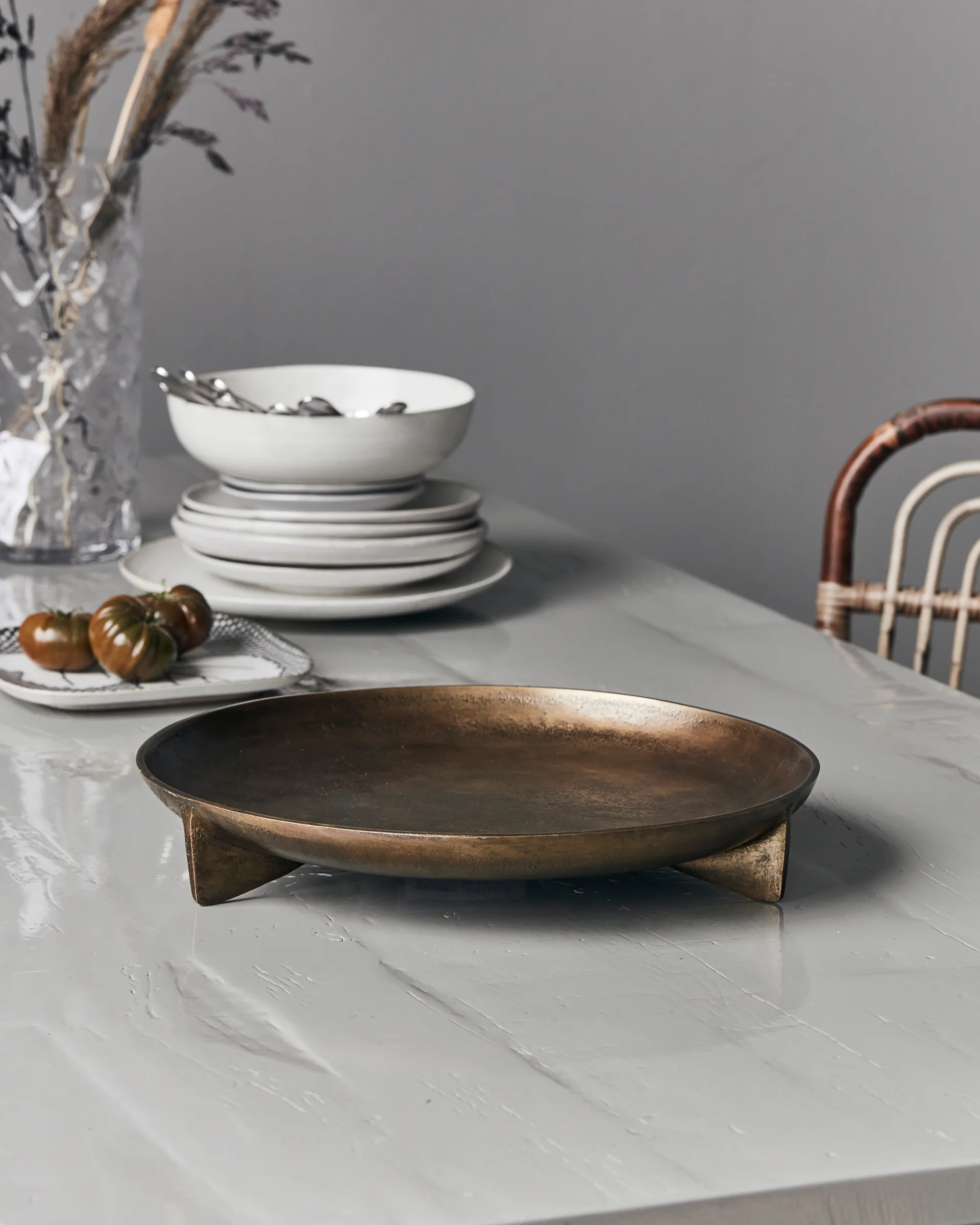 Cast dienblad Ø38 cm, Antiek messing House Doctor