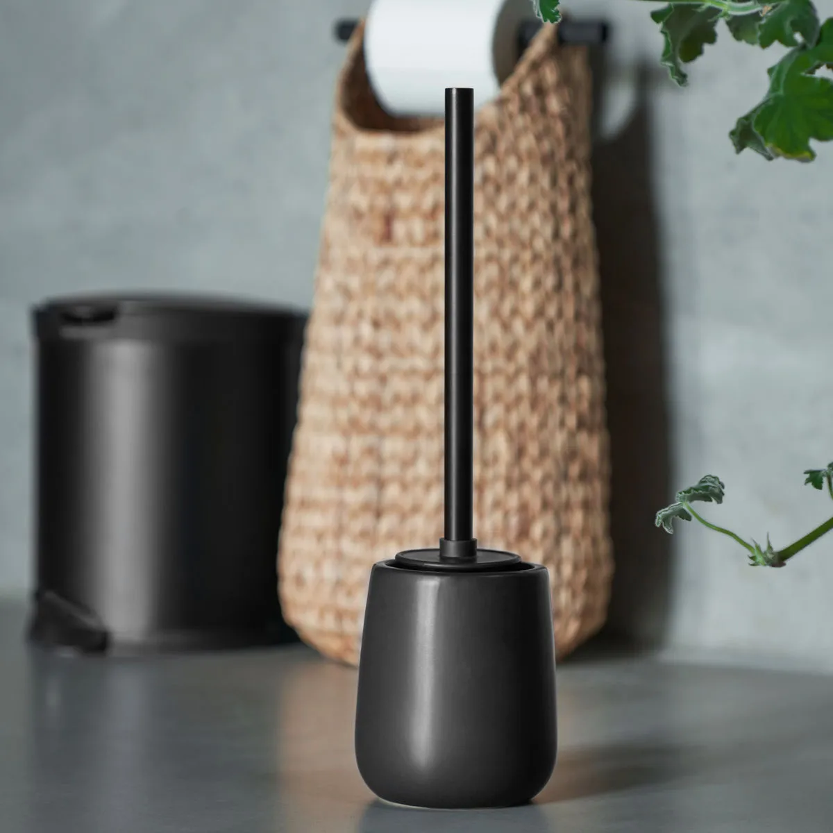 Edga toiletborstel, Zwart House Doctor