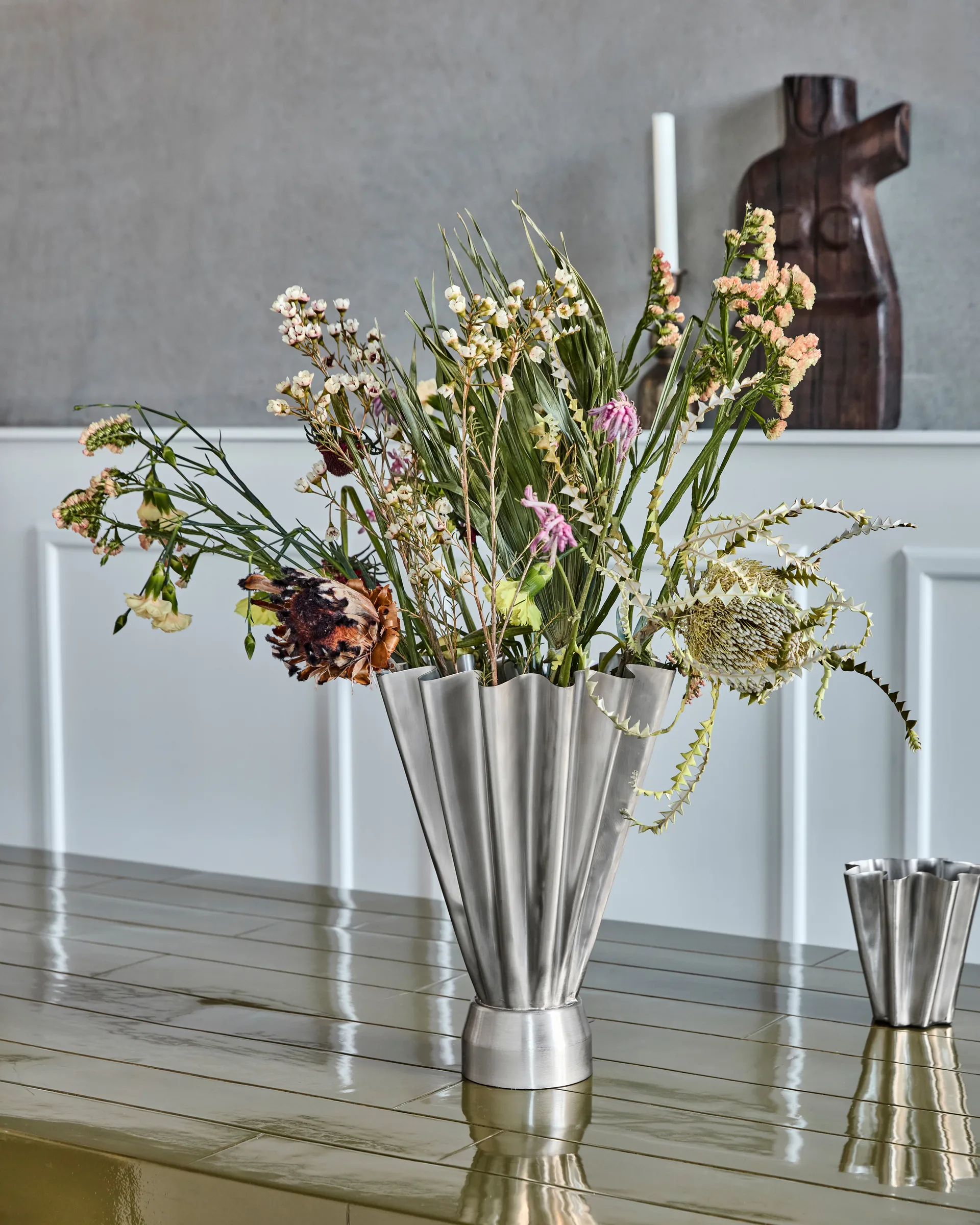 Flood vaas Ø23 cm, Geborsteld silver House Doctor